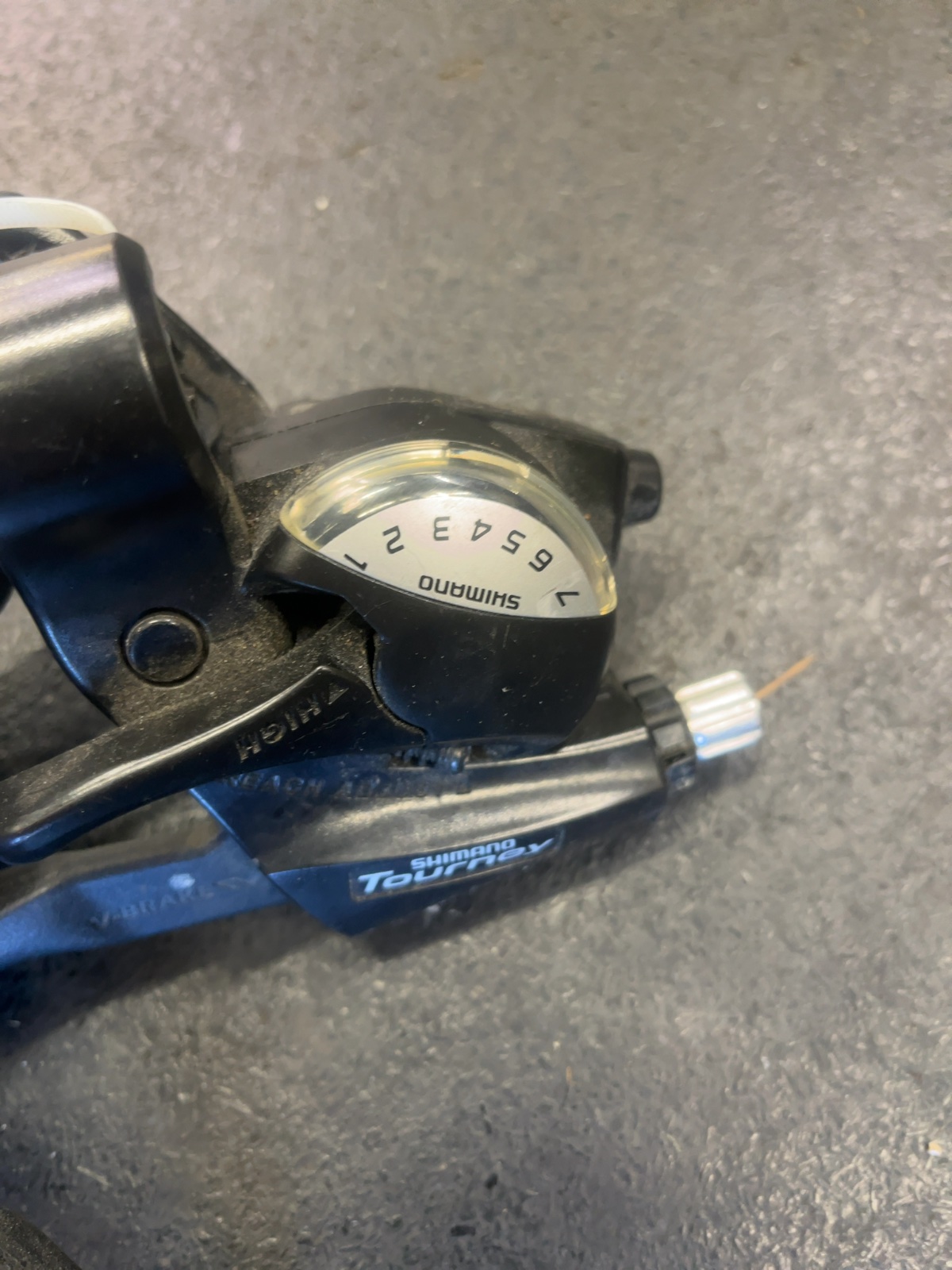 Shimano Tourney 3x7 Speed Shifter Brake Lever Combo Black Good