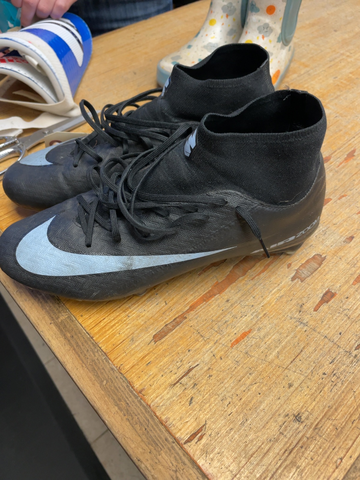 Nike Zoom Mercurial Superfly Size 8 Soccer Cleats