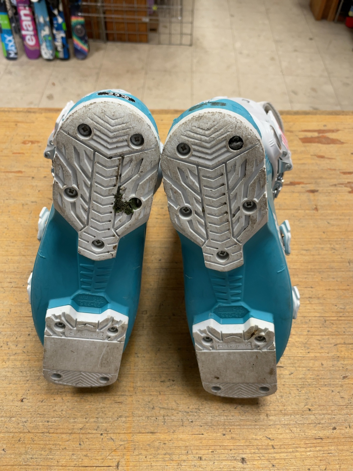 Nordica Speedmachine J 4 Size 23.5 Women's Ski Boots