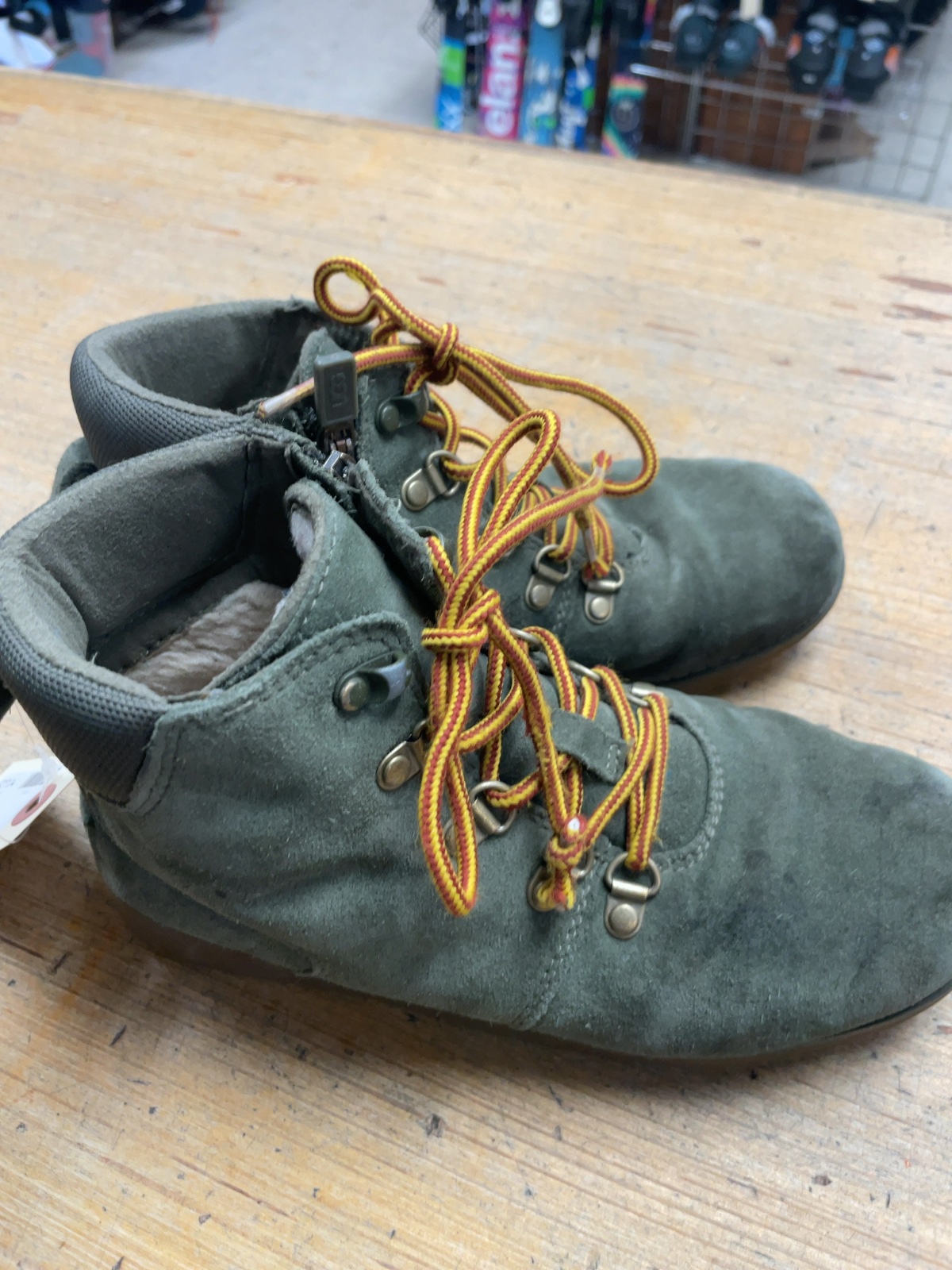 UGG Green Suede Winter Boots Size 3