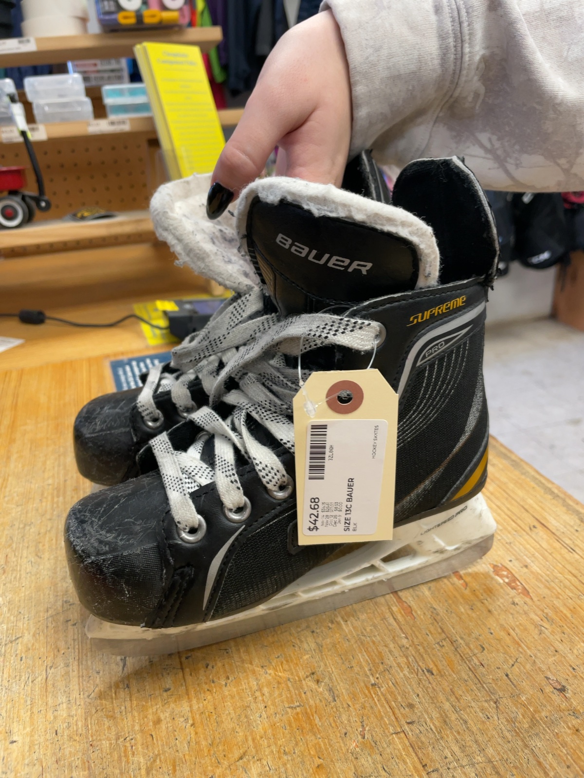 Bauer Supreme Pro Size 13C Youth Hockey Skates