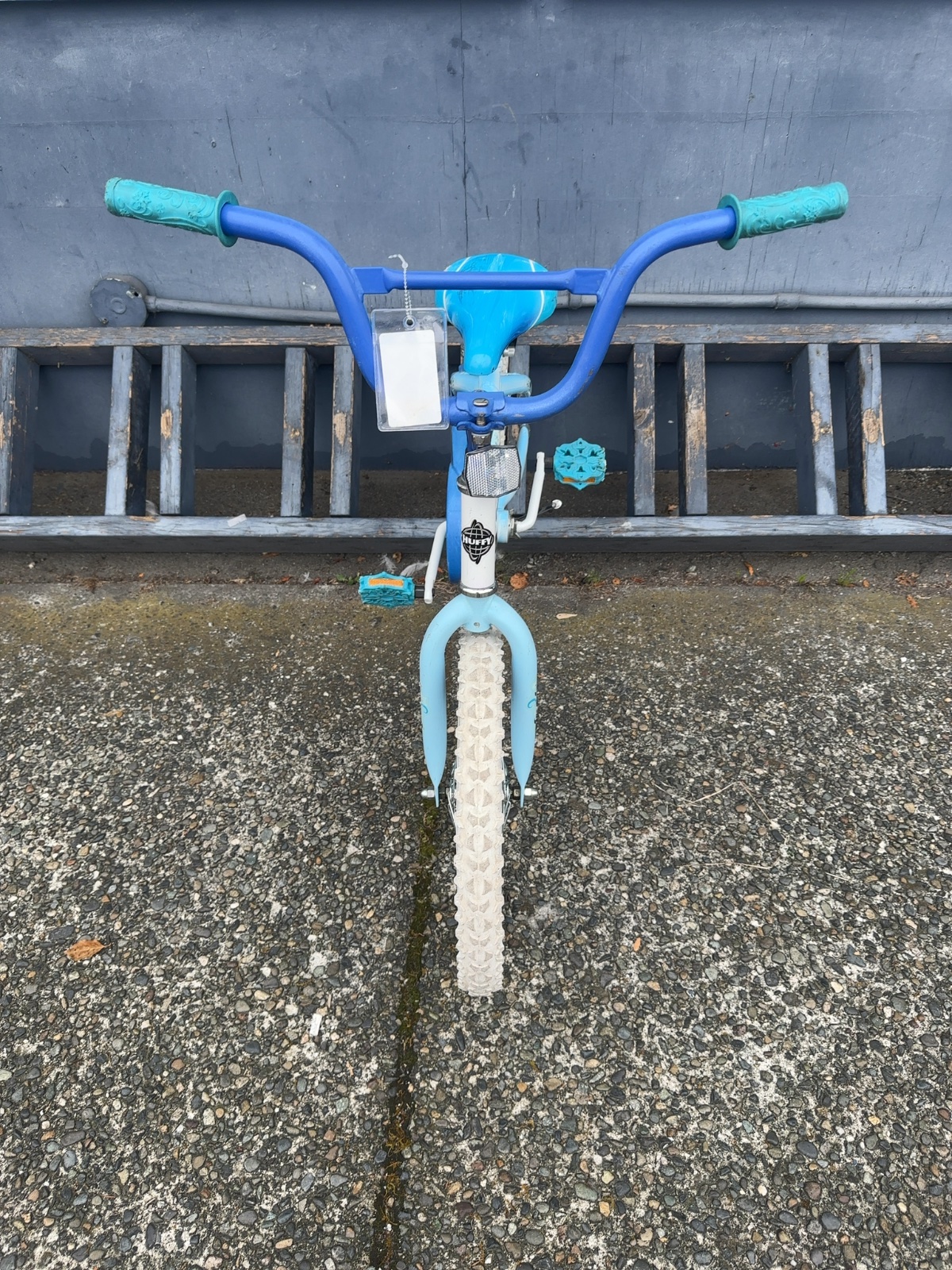 Huffy Disney Frozen 18" Kids' Bike