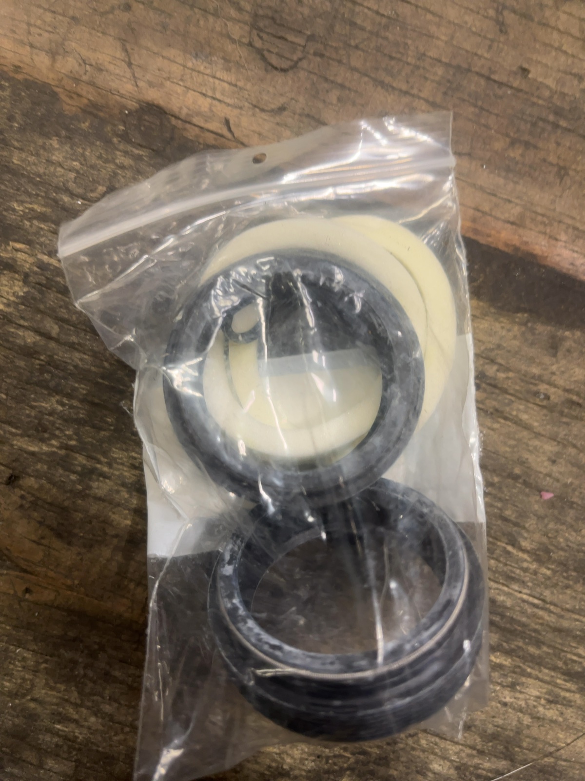 RockShox 35mm 50hr Fork Service Kit Dust Wipers Pike Lyrik New