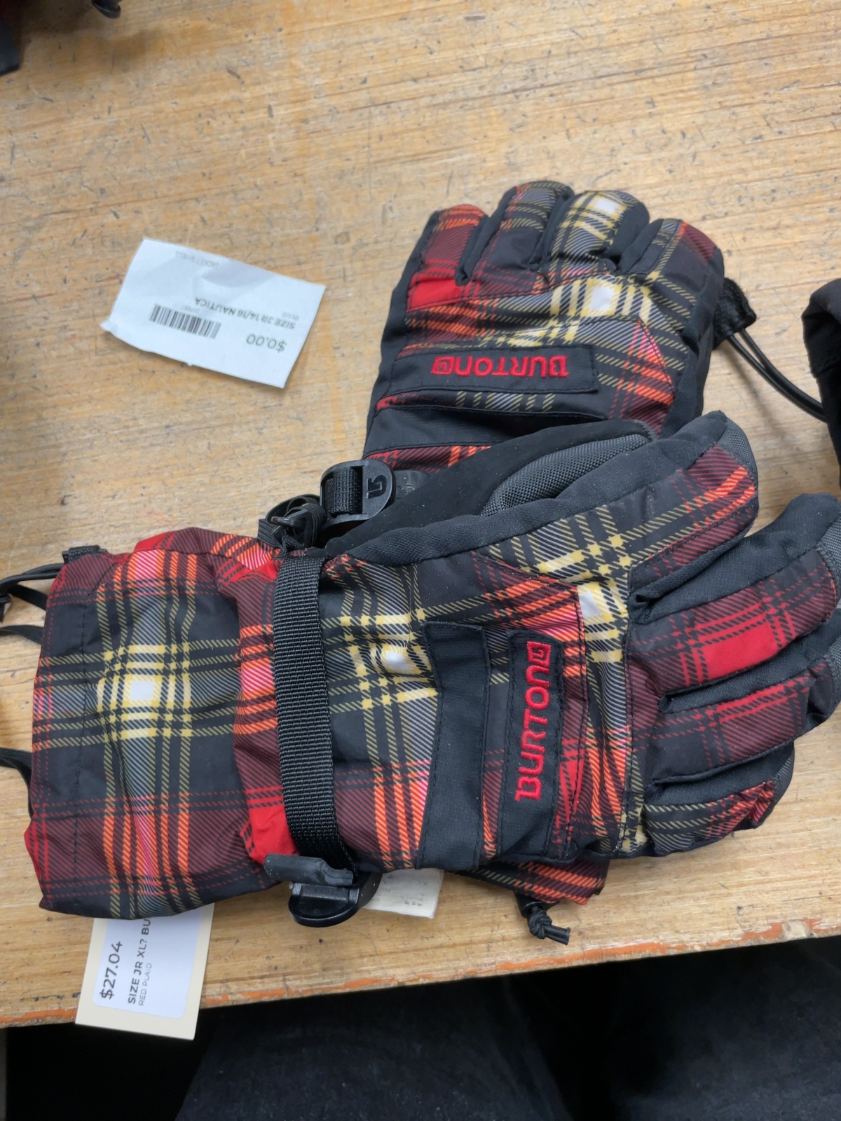 Burton Plaid Winter Ski Snowboard Gloves Size M