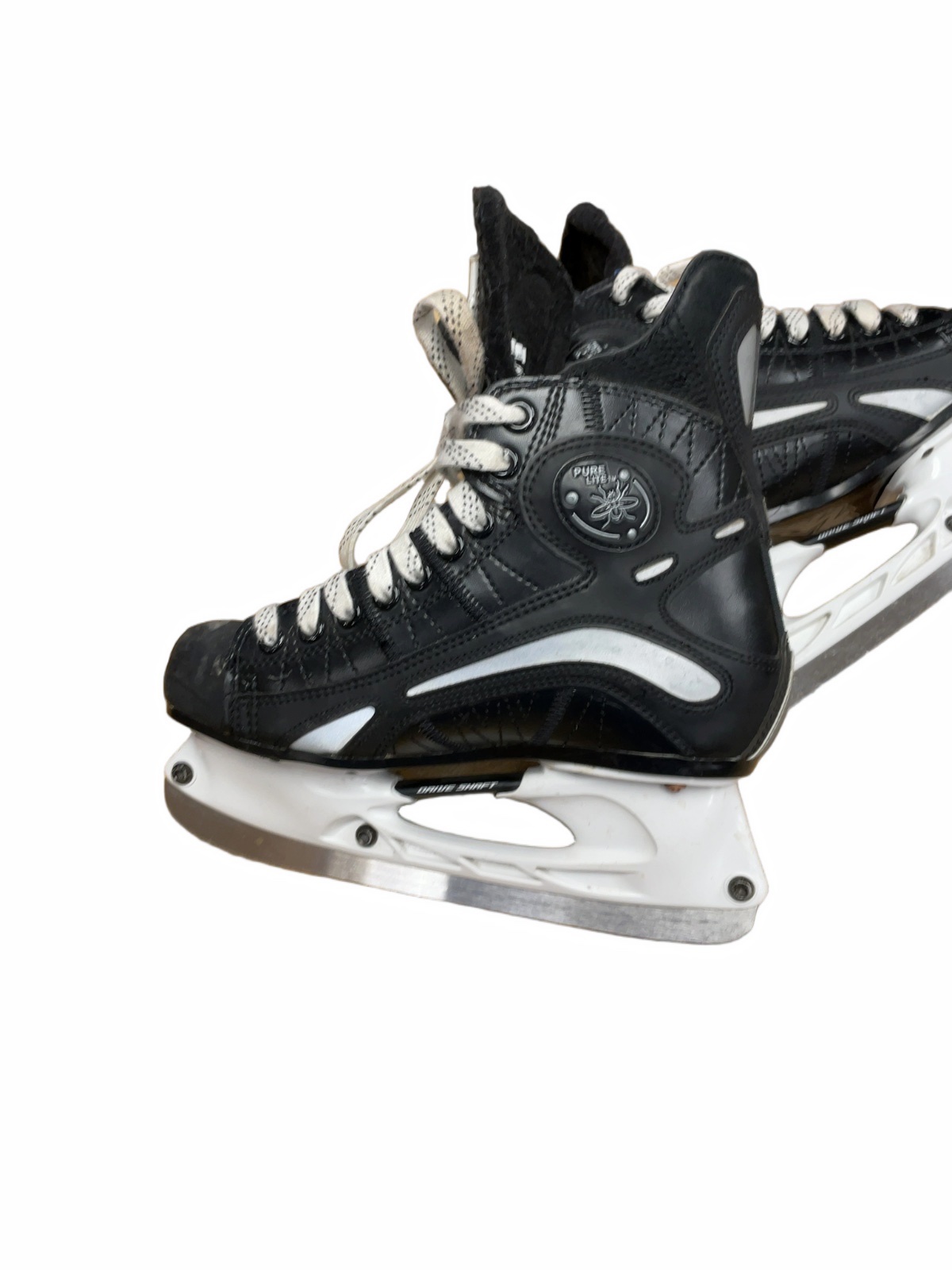 Mission Pure Lite Ice Hockey Skates US 6 E - image 1