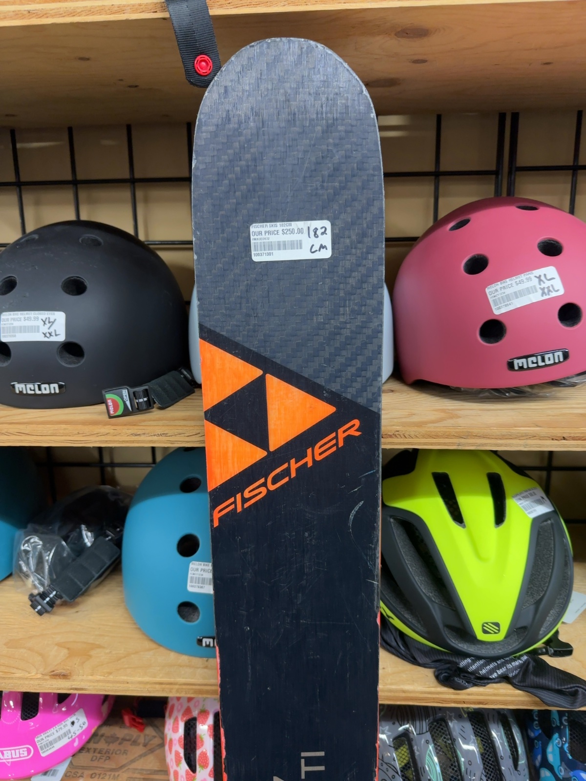 Fischer Ranger 107 Ti Skis 182 cm with Attack 14 Bindings