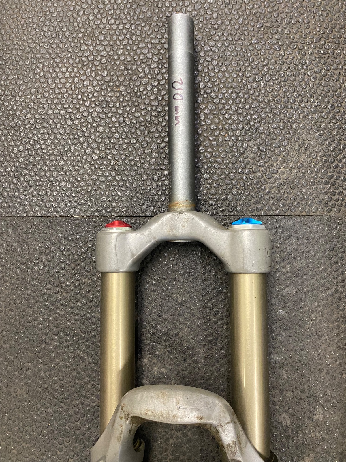 Fox Racing Shox 36 Float R Mountain Bike Suspension Fork Grey Used