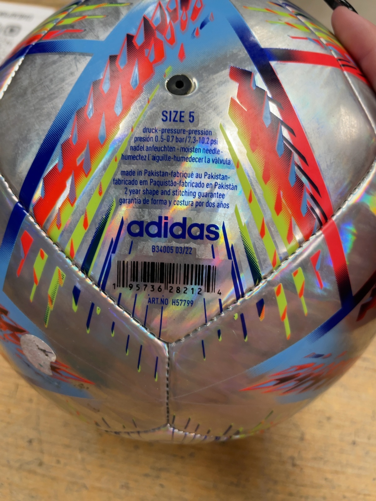 Adidas FIFA World Cup Qatar 2022 Al Rihla Training Soccer Ball Size 5