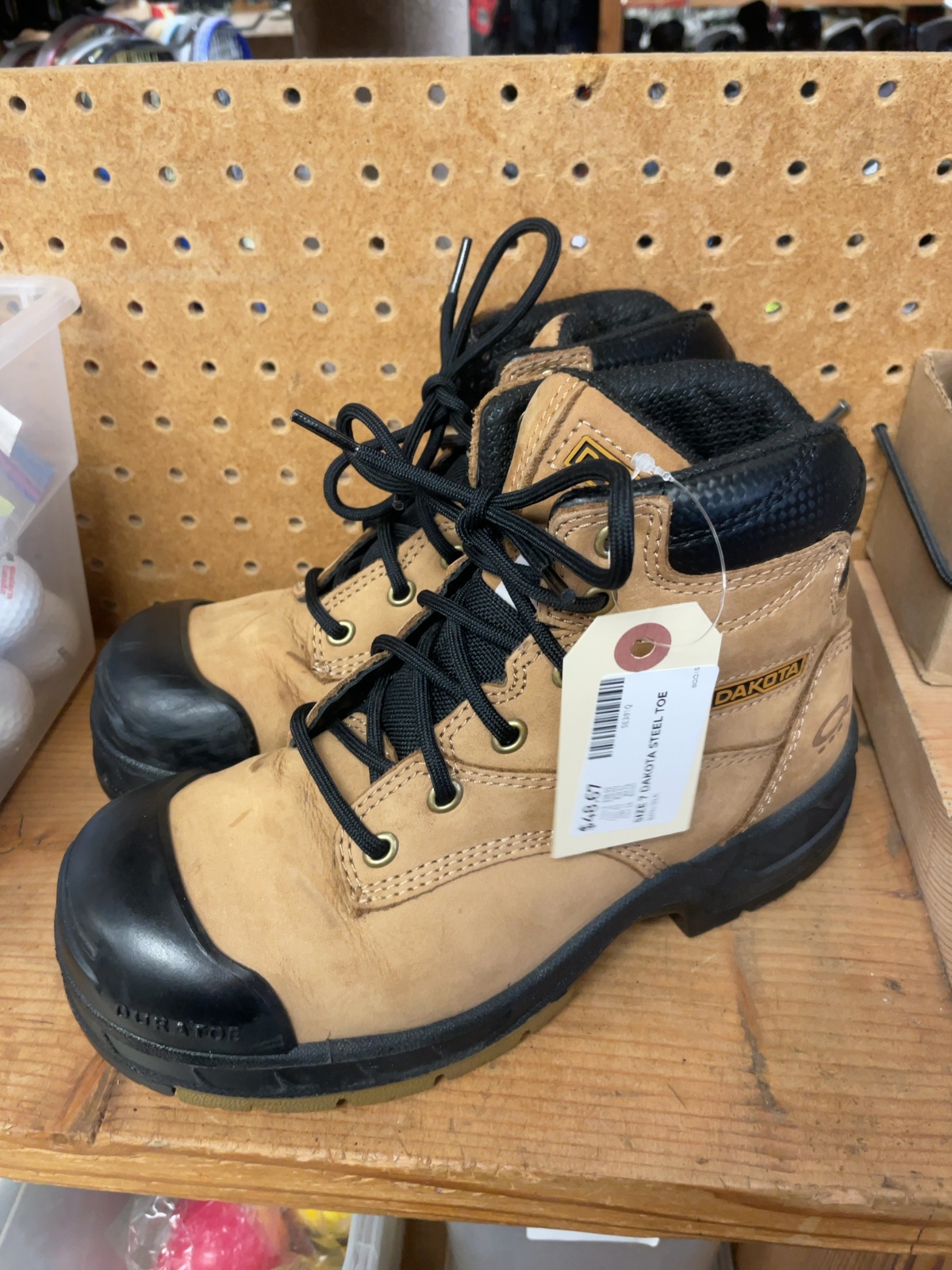 Dakota 400-2 Size 7 US Steel Toe Work Boots