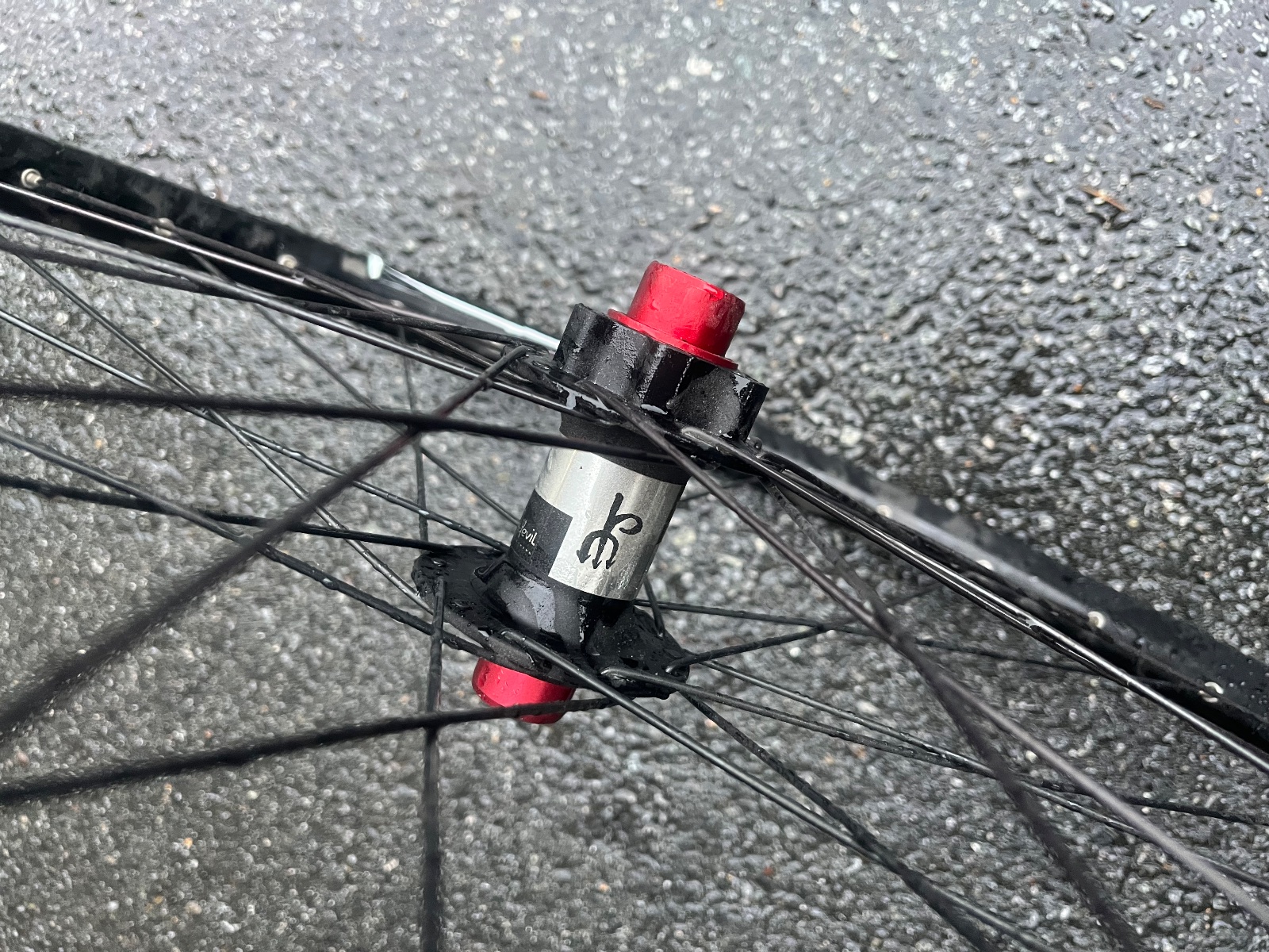 Evil 6-Bolt Disc Brake Front Wheel Black Good 26" 20x110 TA