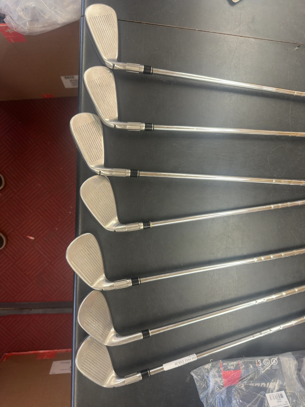 TaylorMade M6 Iron Set 5-PW, AW Steel Shafts