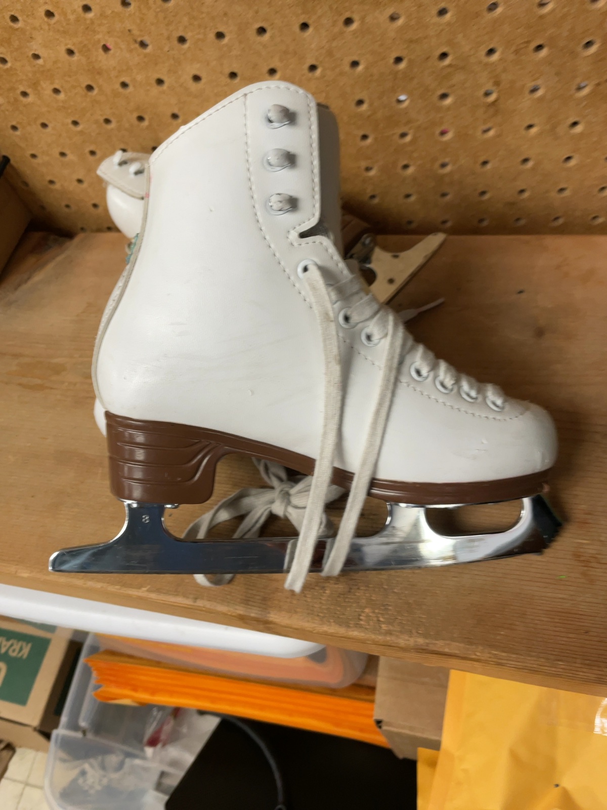 Jackson Excel Size 1.5 C Figure Skates