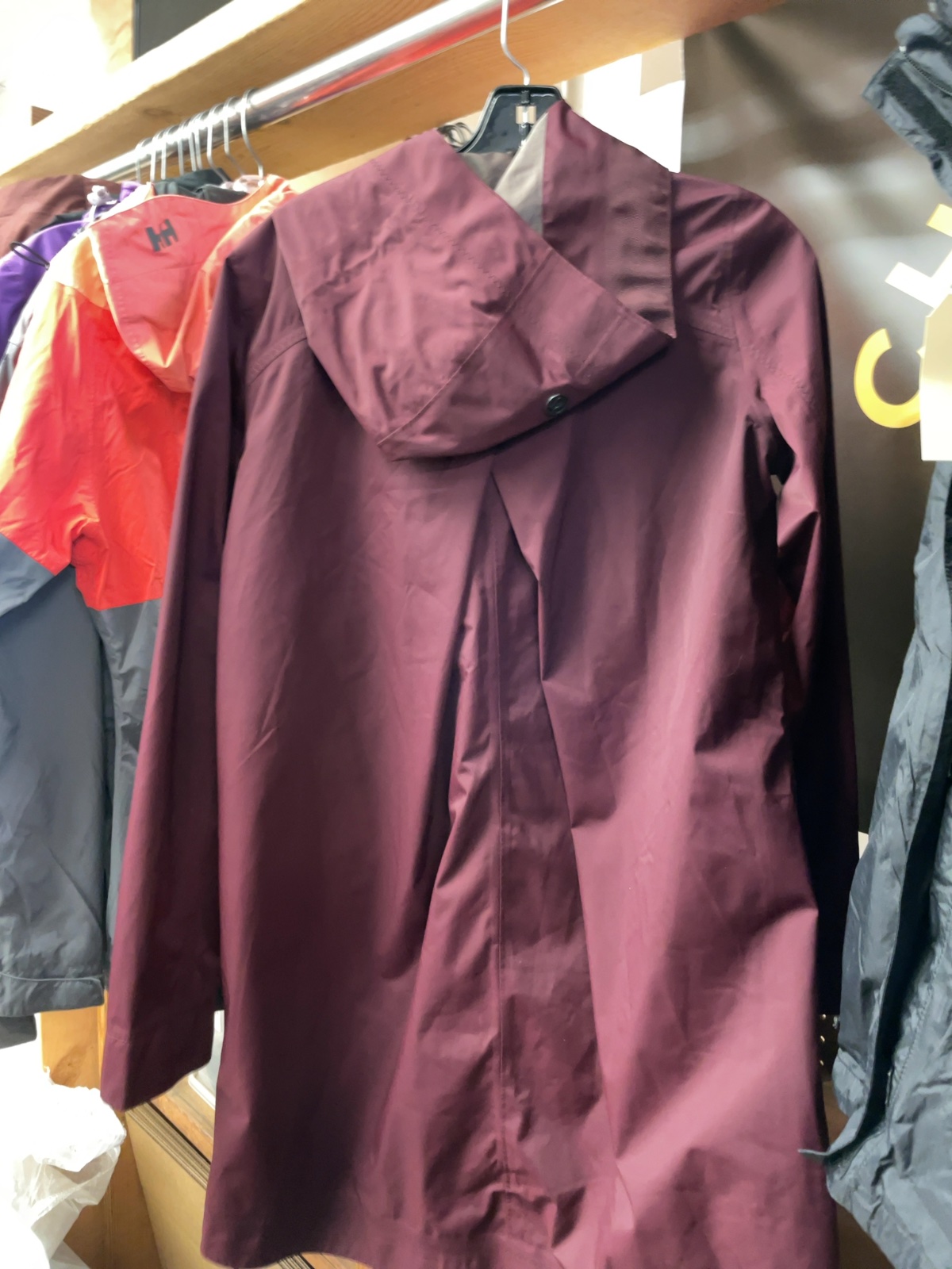 Lululemon Rain Jacket Size 4 Burgundy