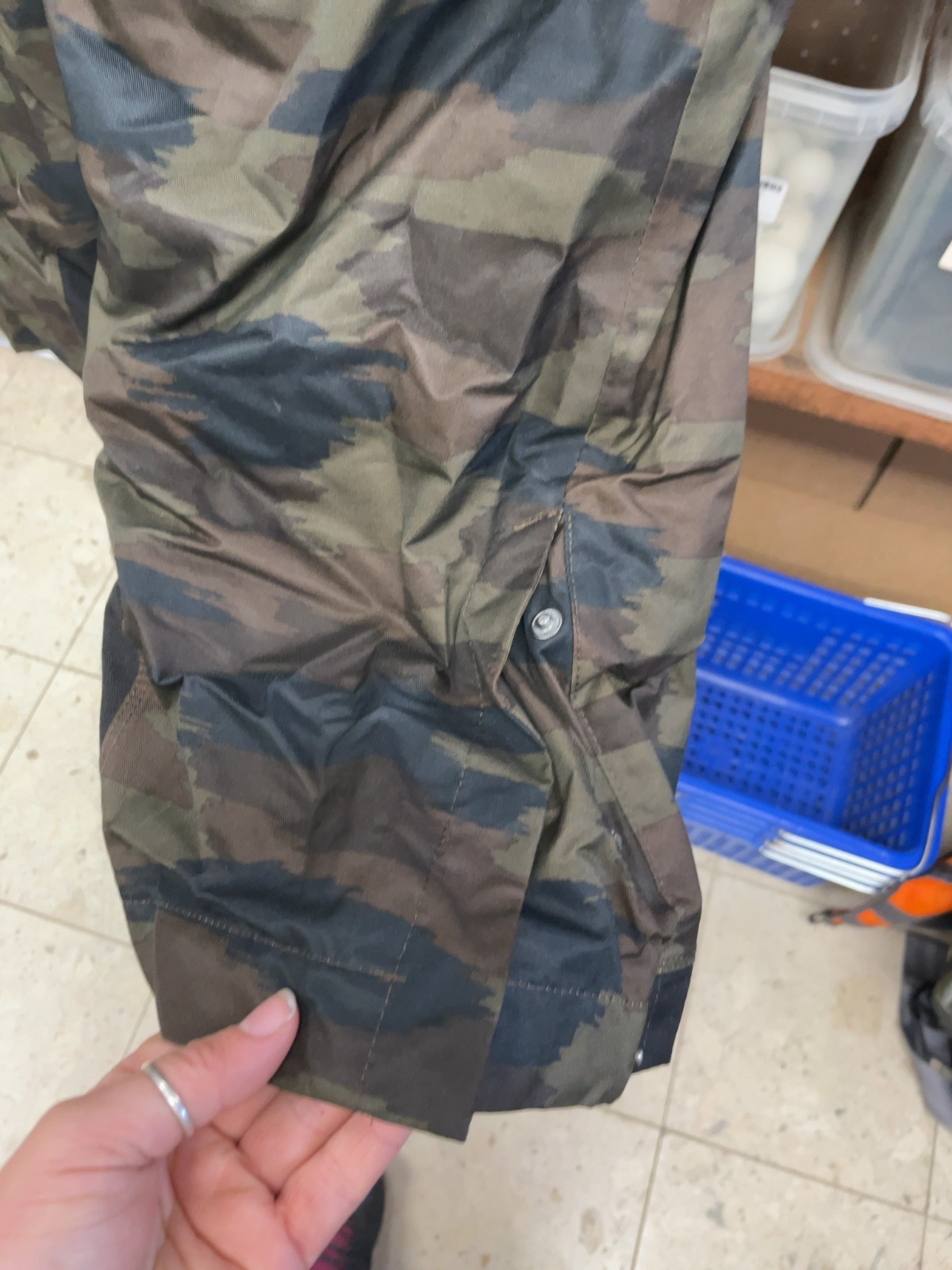 Columbia Omni-Heat Camo Ski Snowboard Pants Size M Regular
