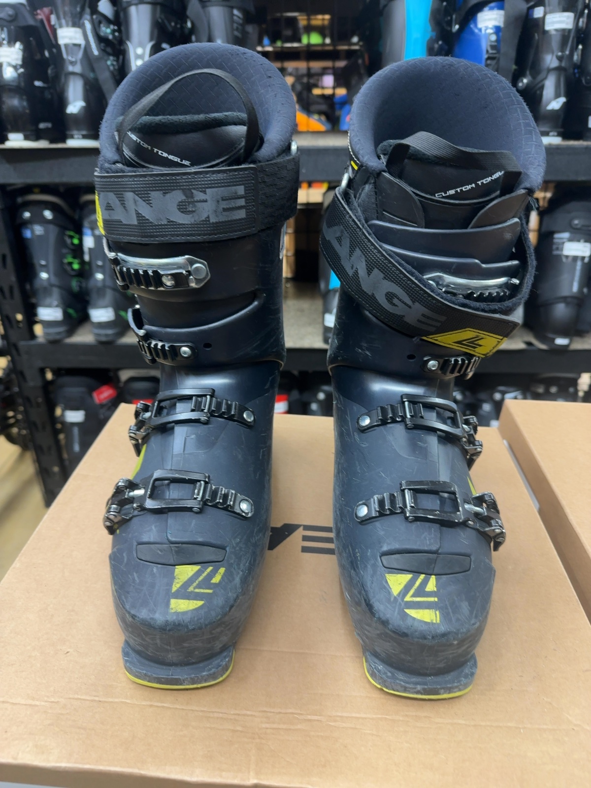 Lange LX 120 Ski Boots Size 27.5