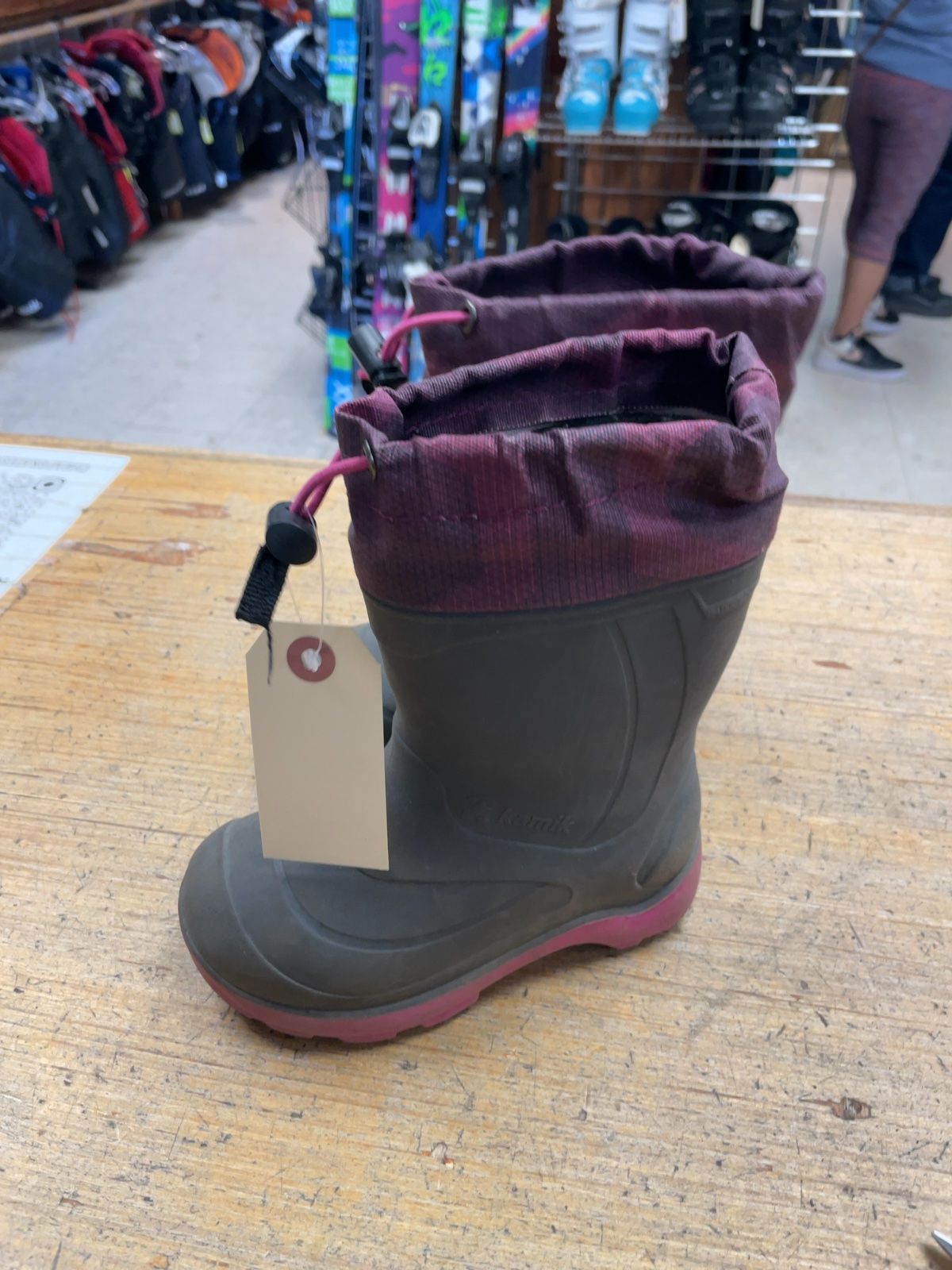 Kamik Size 9C Rain Boots