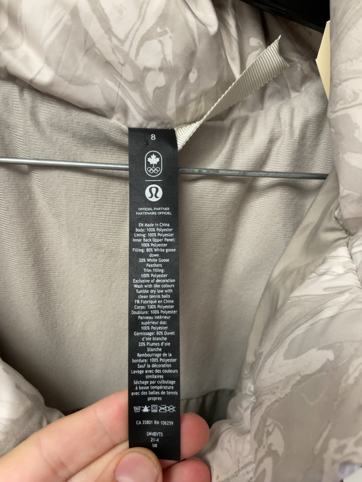 Lululemon Team Canada Long Puffer Vest Size 8