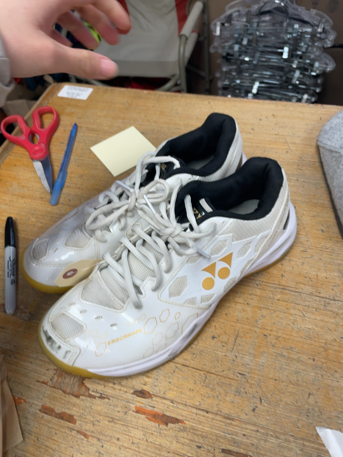 Yonex Power Cushion 101 Size 9 Court Shoes