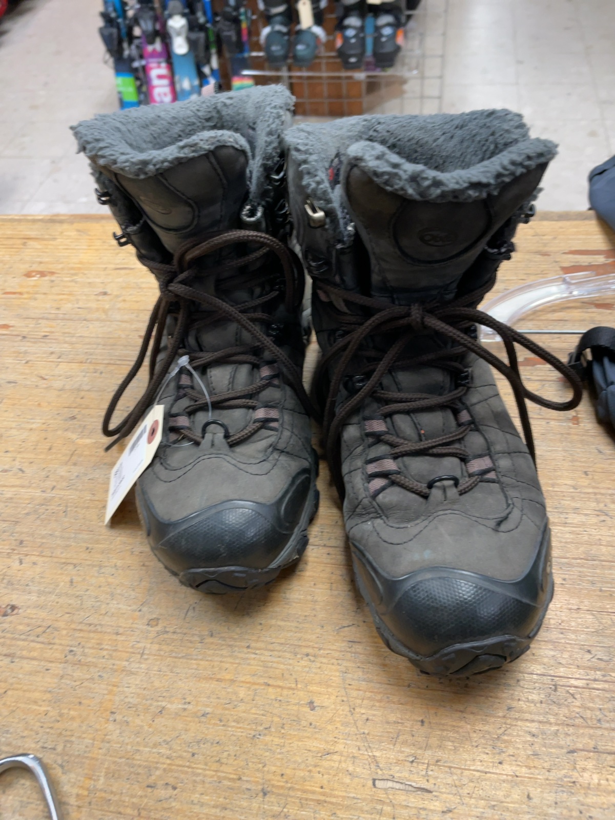 Oboz Size 9 Hiking Boots Grey Brown