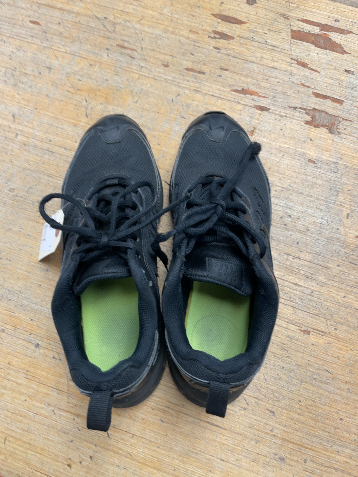Nike Air Max AP Size 8 US Triple Black Running Shoes
