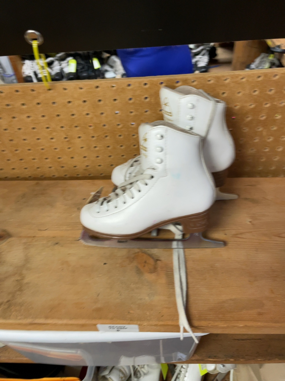 Jackson Mystique 13 1/2 C White Figure Skates