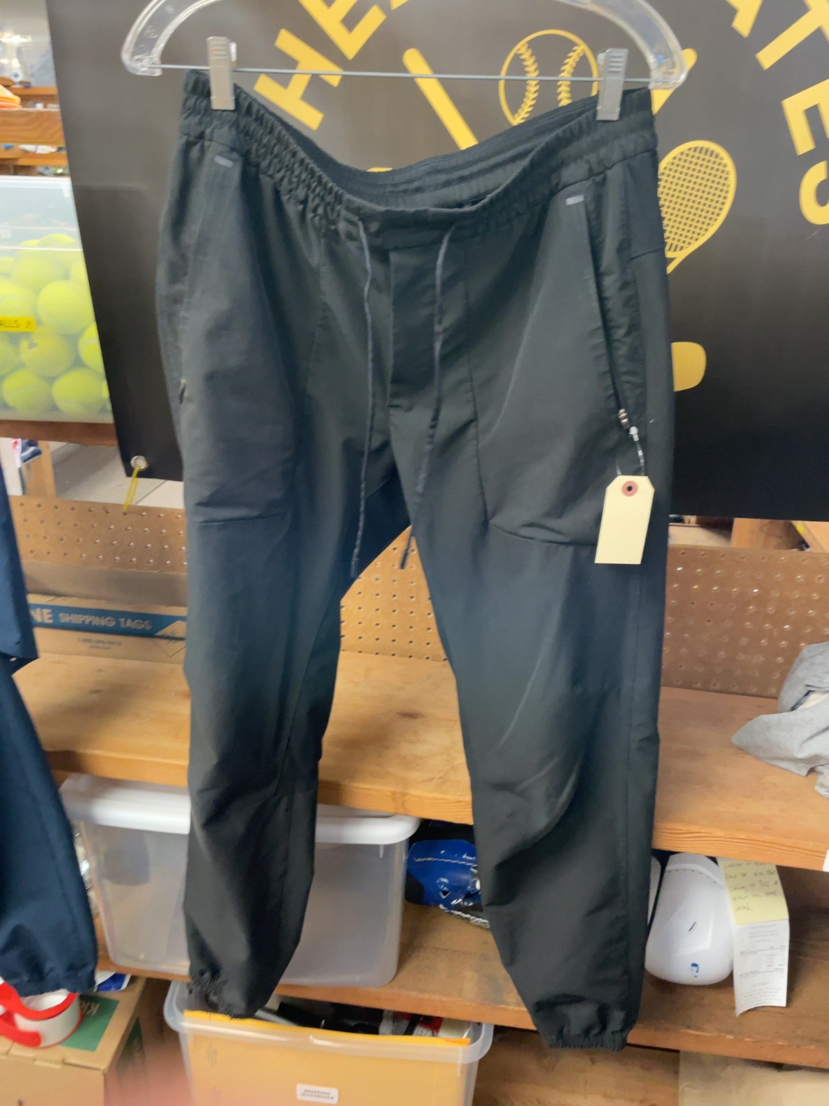 lululemon Athletica Size L Joggers Black