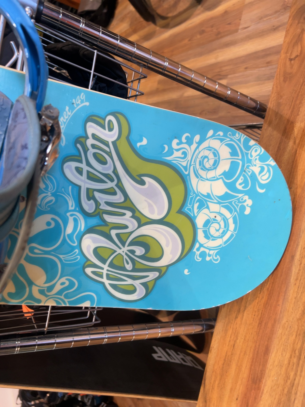Burton Secret Snowboard with Lexa Bindings Good 149 cm