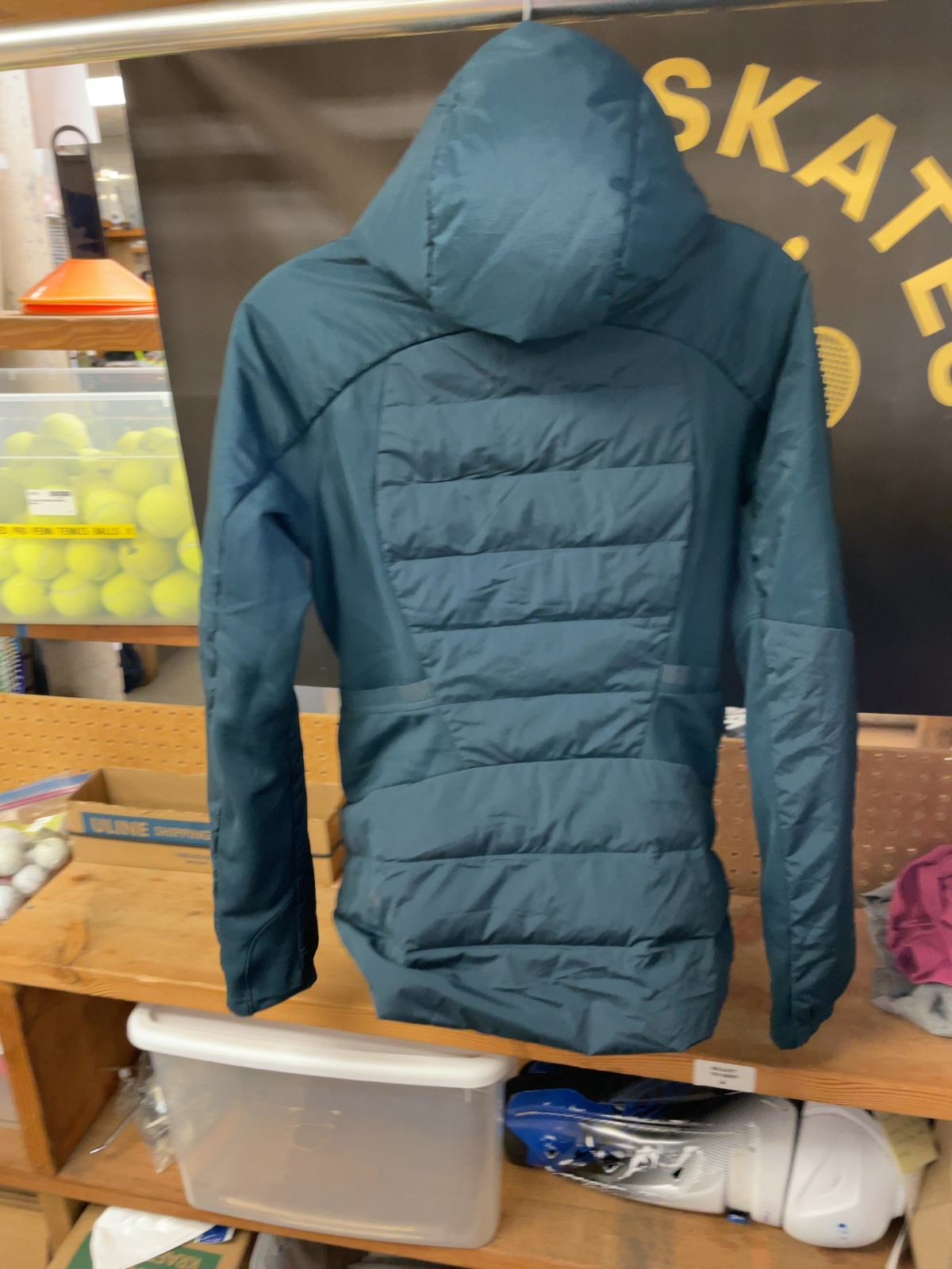 Lululemon Down For It All Jacket Size 8 Green