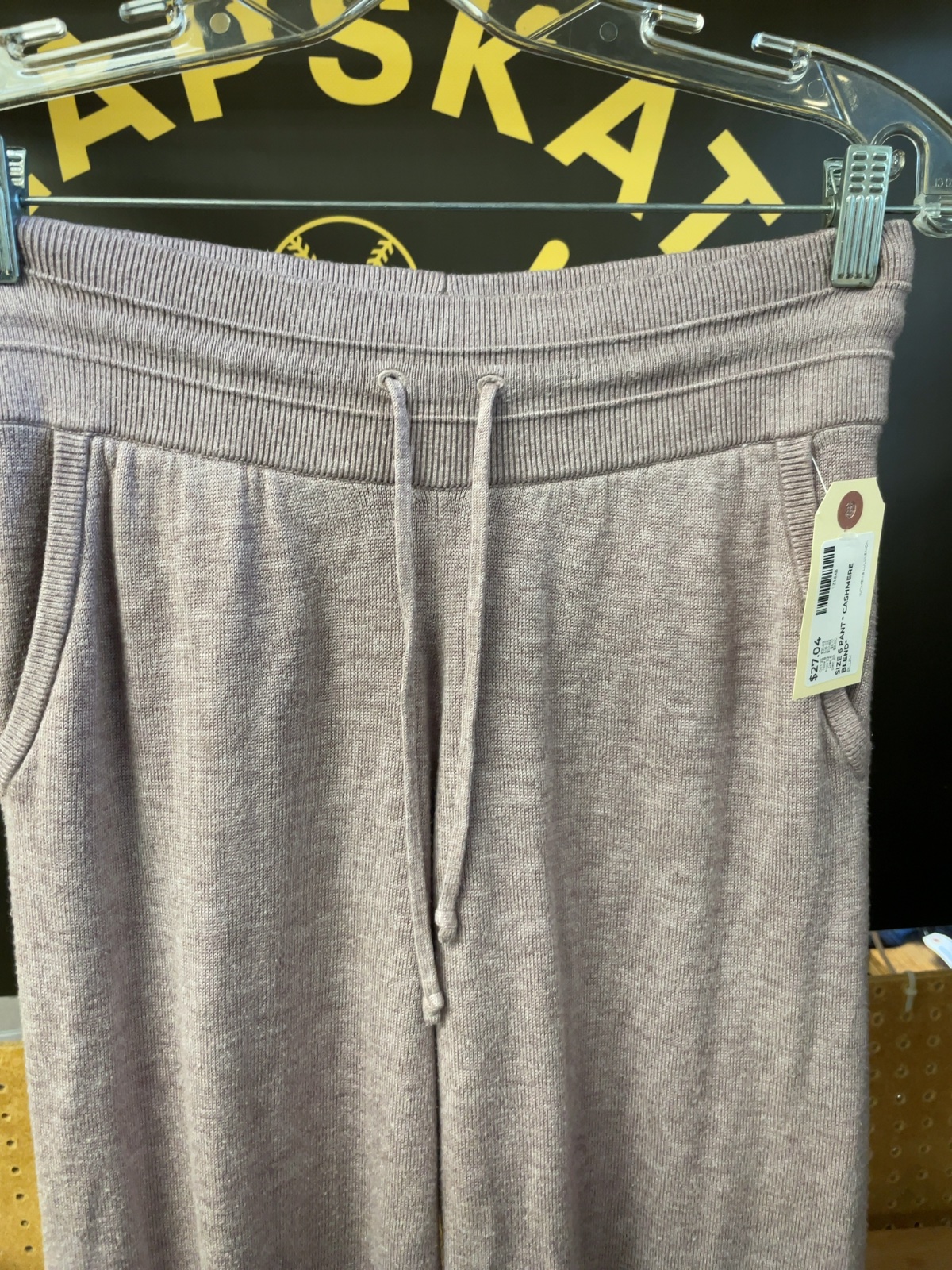 Lululemon Cashmere Blend Jogger Pants Size 6 Plum