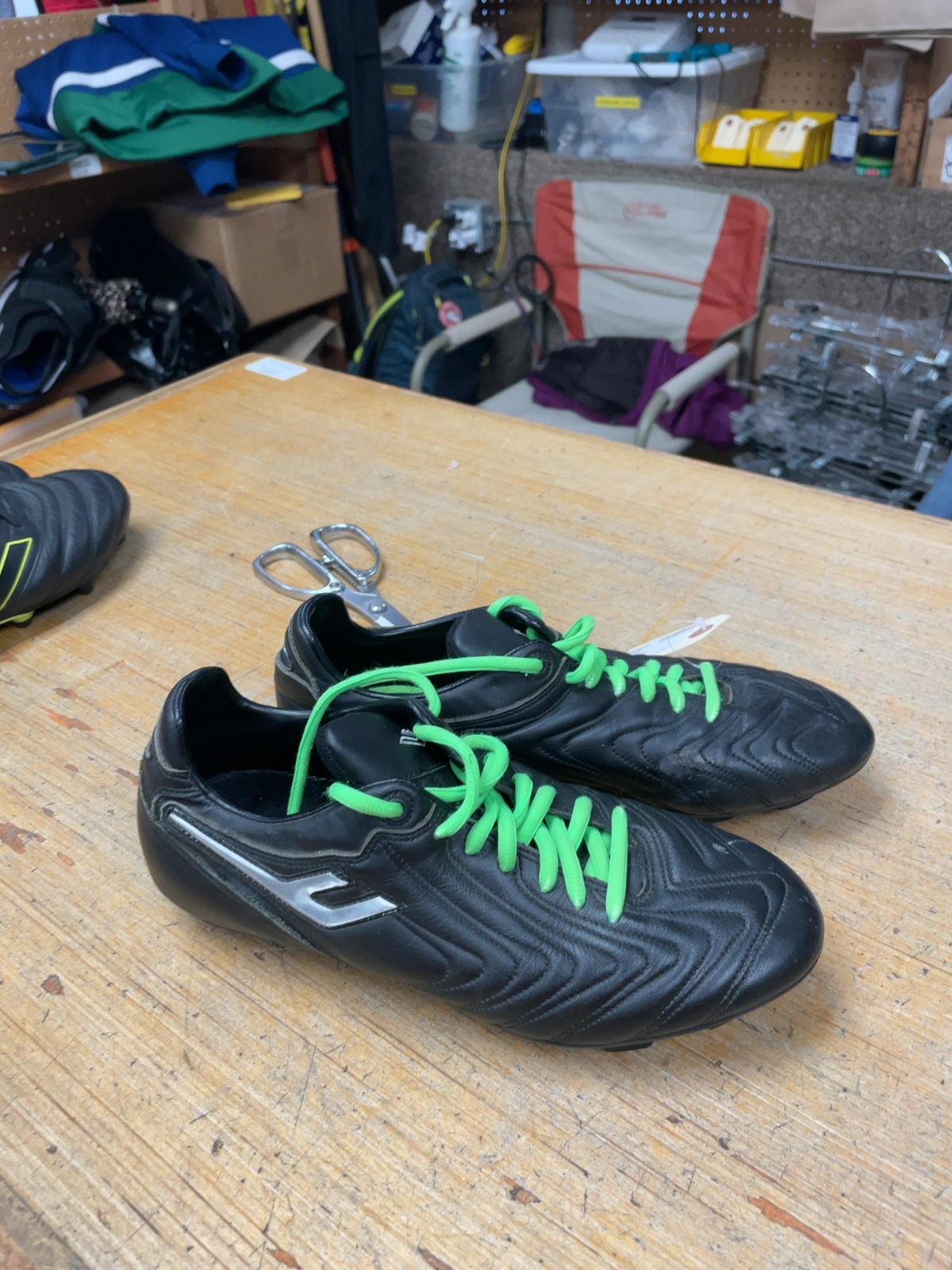 Lotto Stadio Size 8.5 Soccer Cleats