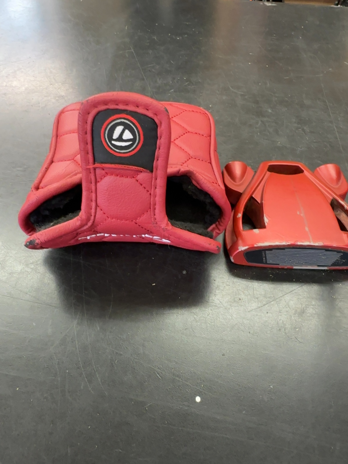 TaylorMade Spider Tour Red Putter - Right Hand