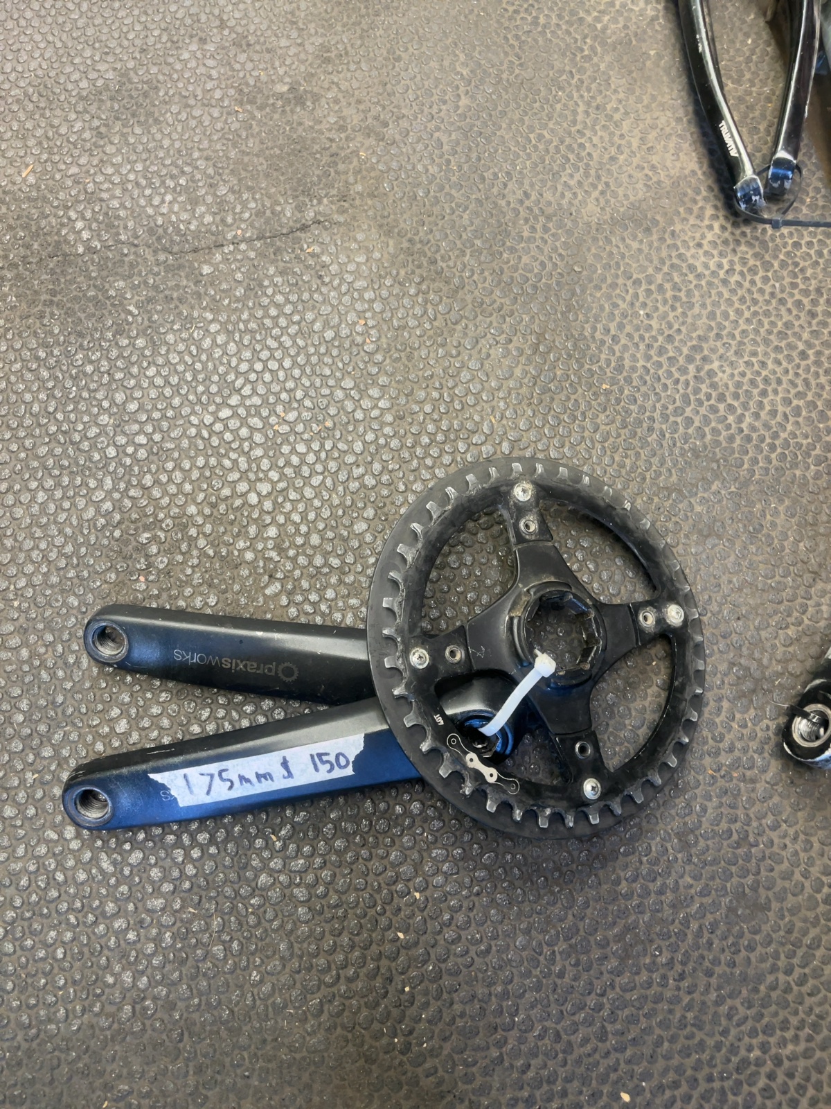 Praxis Works 175mm 40T Crankset Black Good