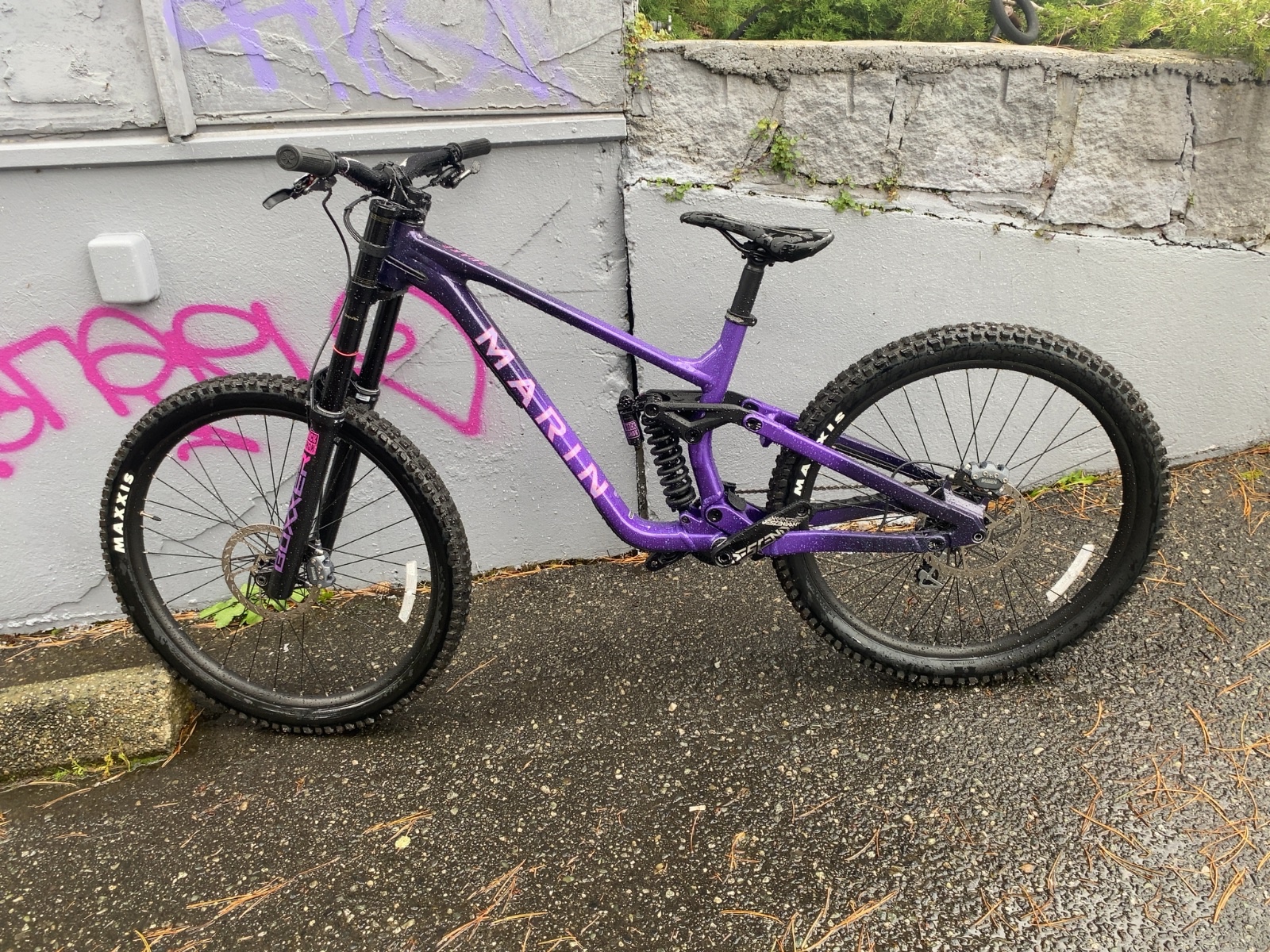 Marin Downhill Full Suspension Mountain Bike Purple Good