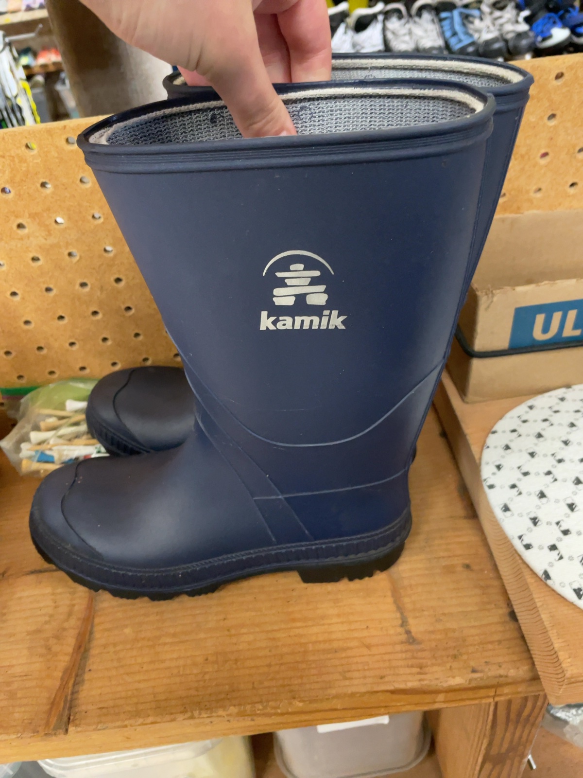 Kamik Size 5 Rain Boots Blue