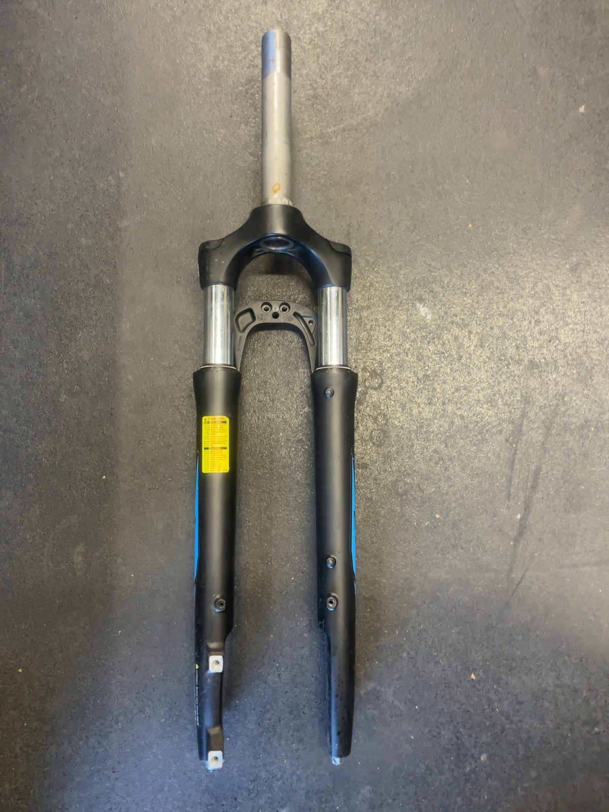 SR Suntour Suspension Fork 170mm Steerer QR Good