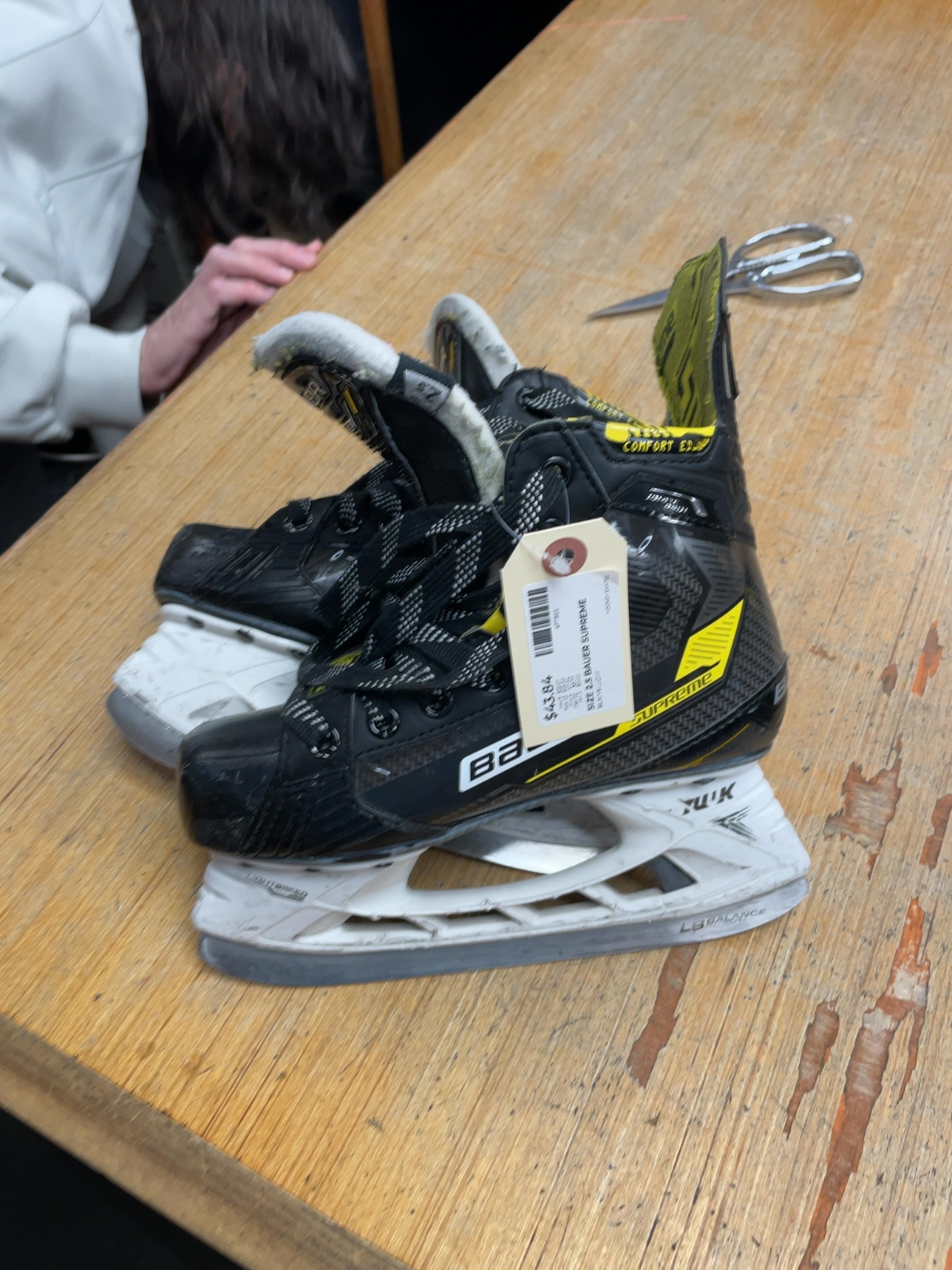 Bauer Supreme Ignite Pro Size 2.5 Ice Hockey Skates