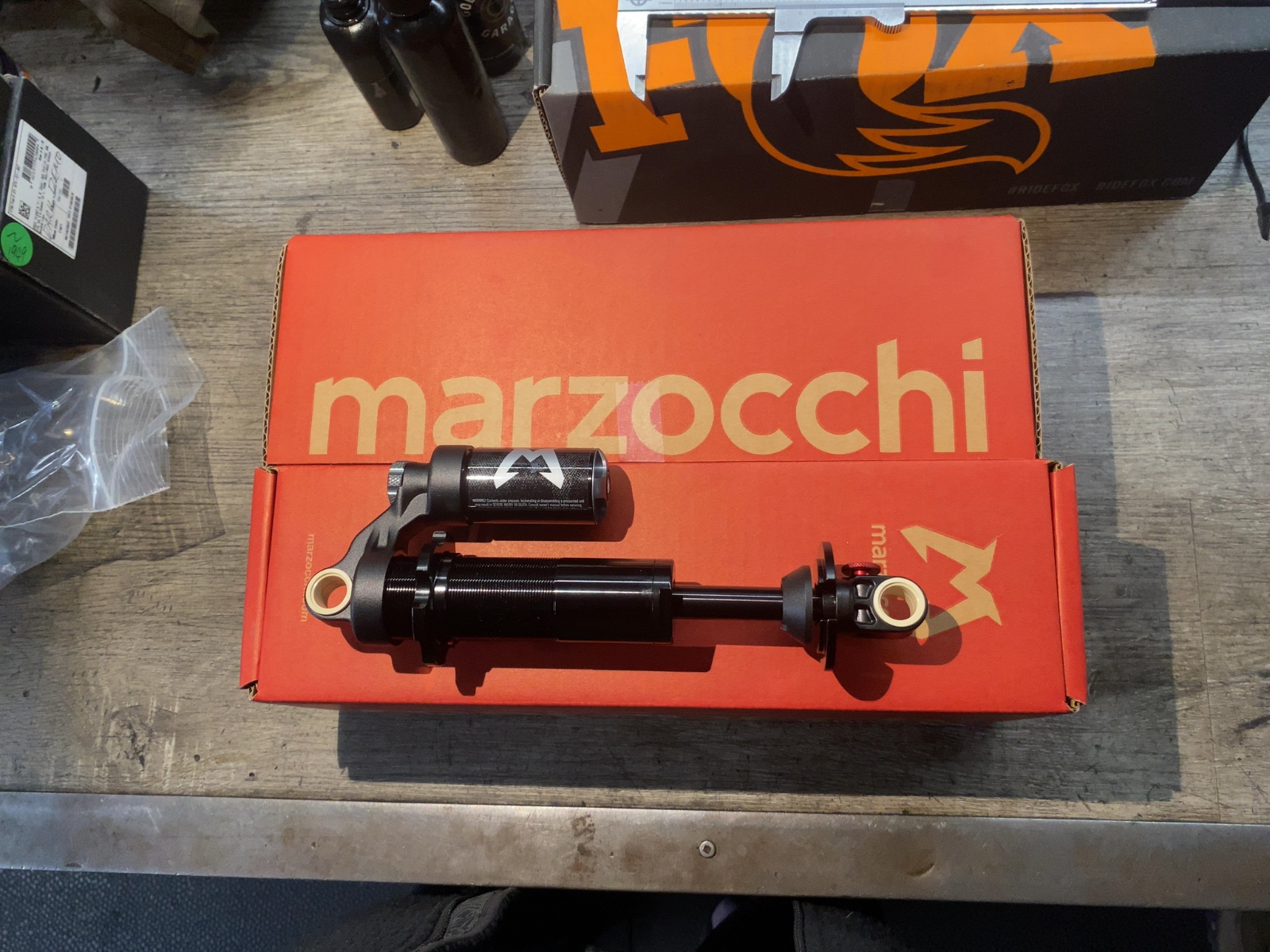 Marzocchi Bomber CR Rear Coil Shock Good - image 1