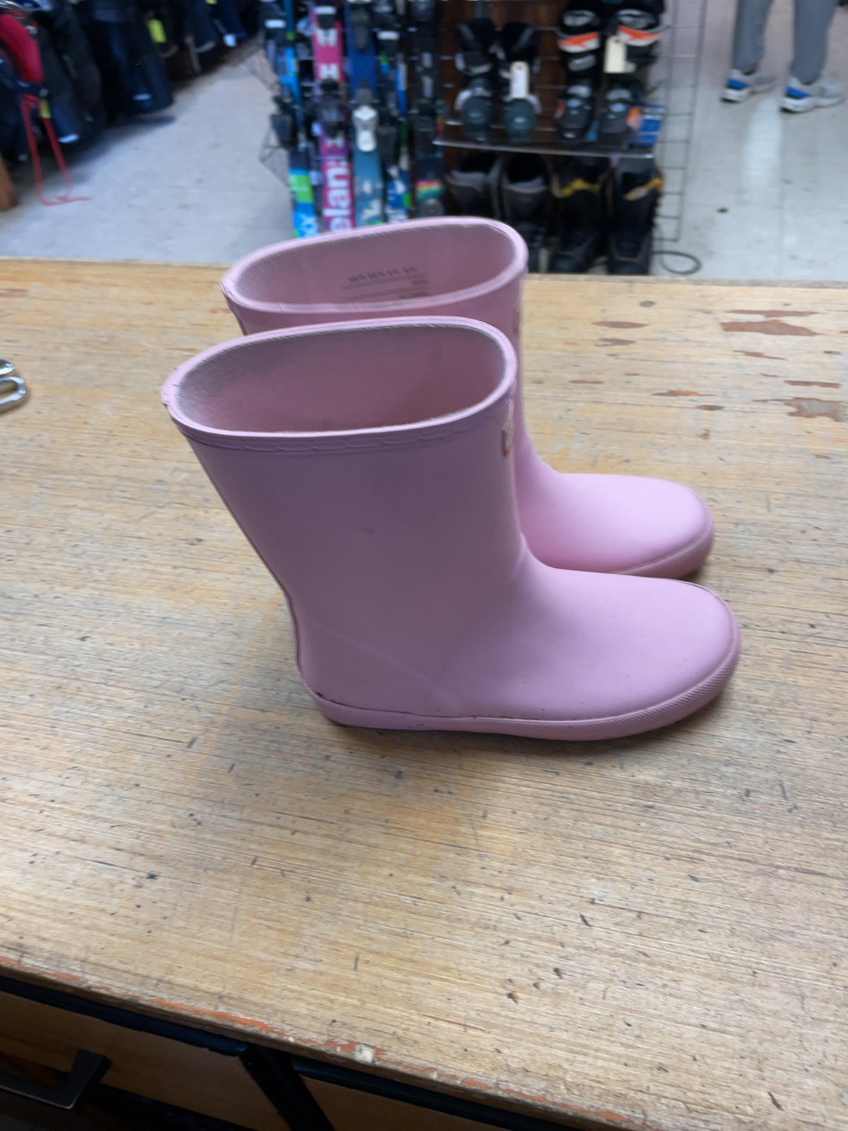 Hunter Original Kids Rain Boots Size 3 US Pink