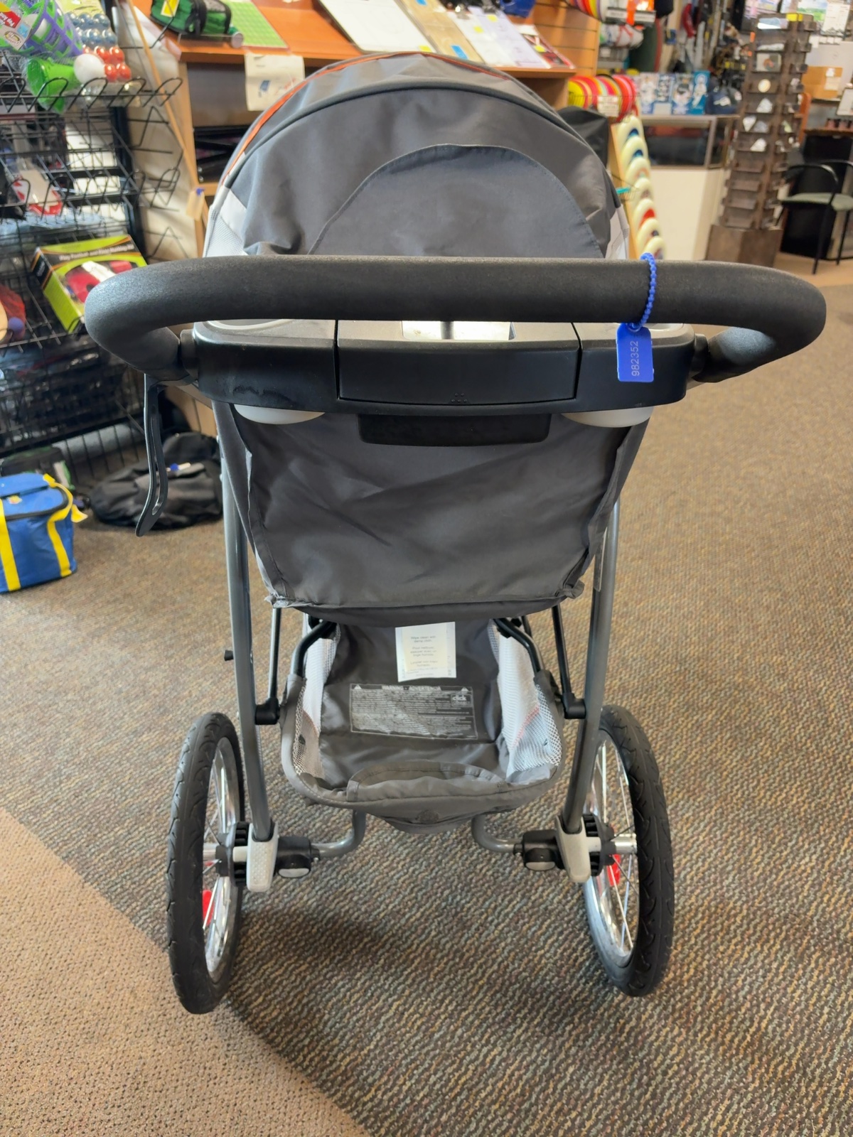 Graco Click Connect Jogging Stroller Orange / Grey Good