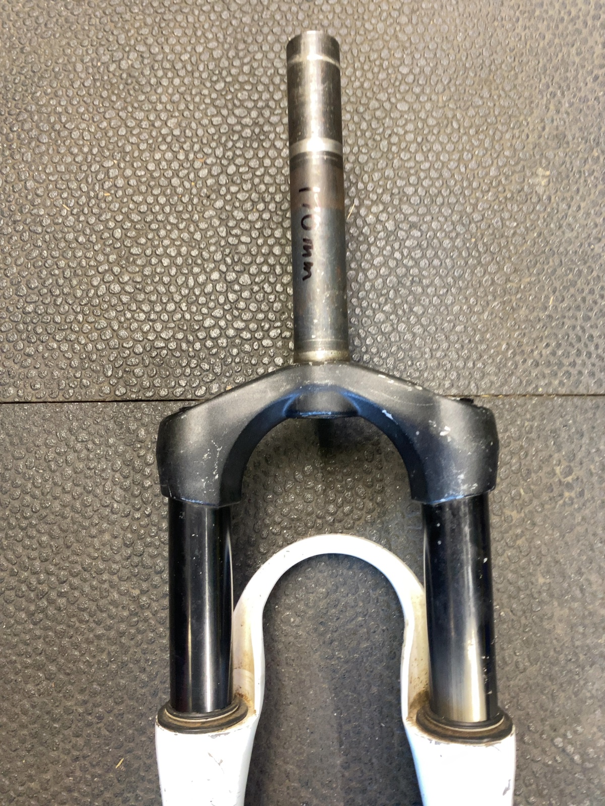 Manitou dirt jump Mountain Bike Fork White/Black Used
