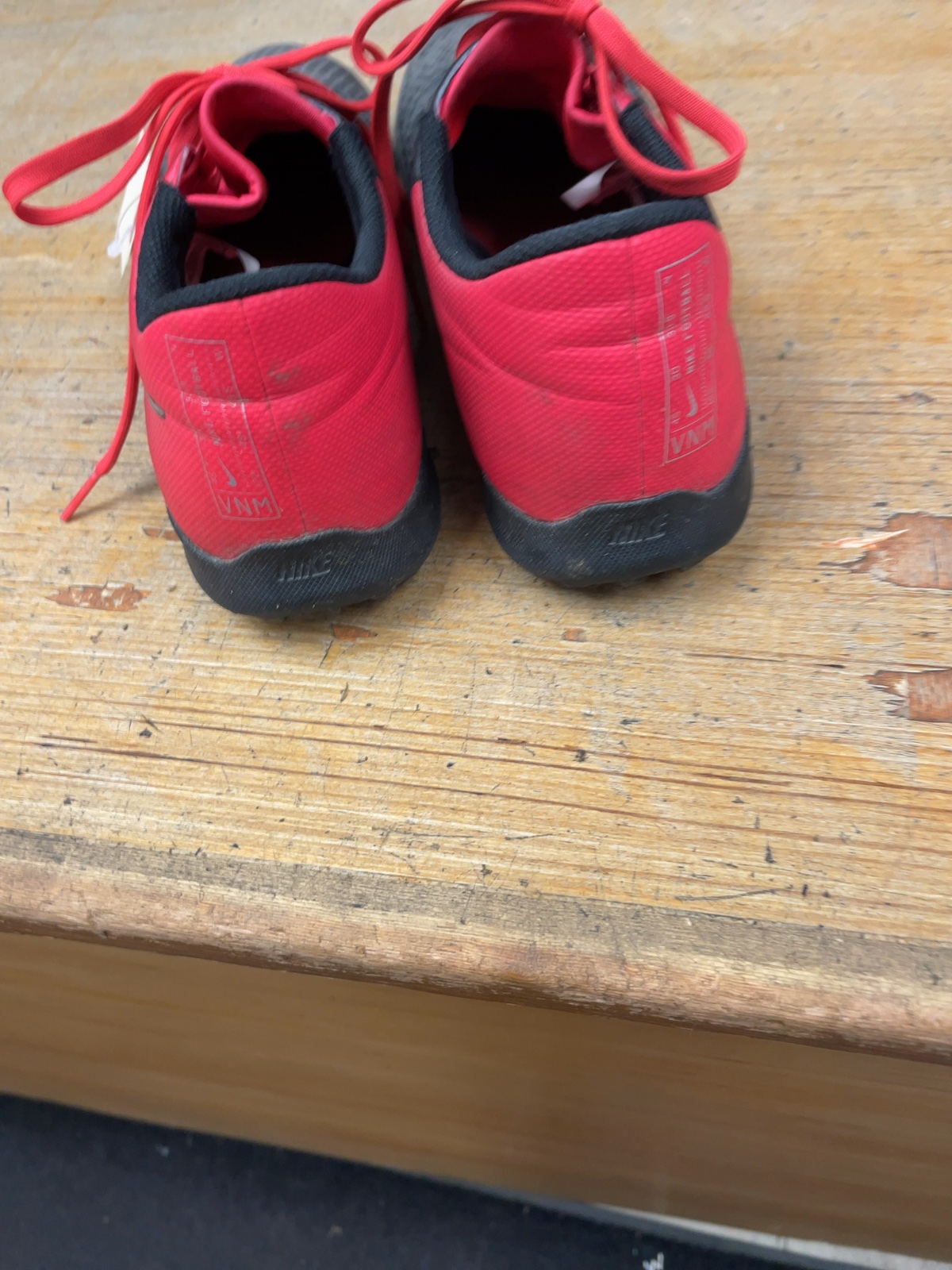 Nike Phantom VNM Size 9 US Turf Soccer Shoes