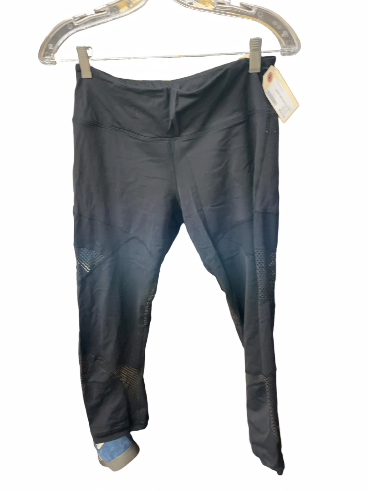 Lululemon Mesh Panel Capri Leggings Size 6 Black