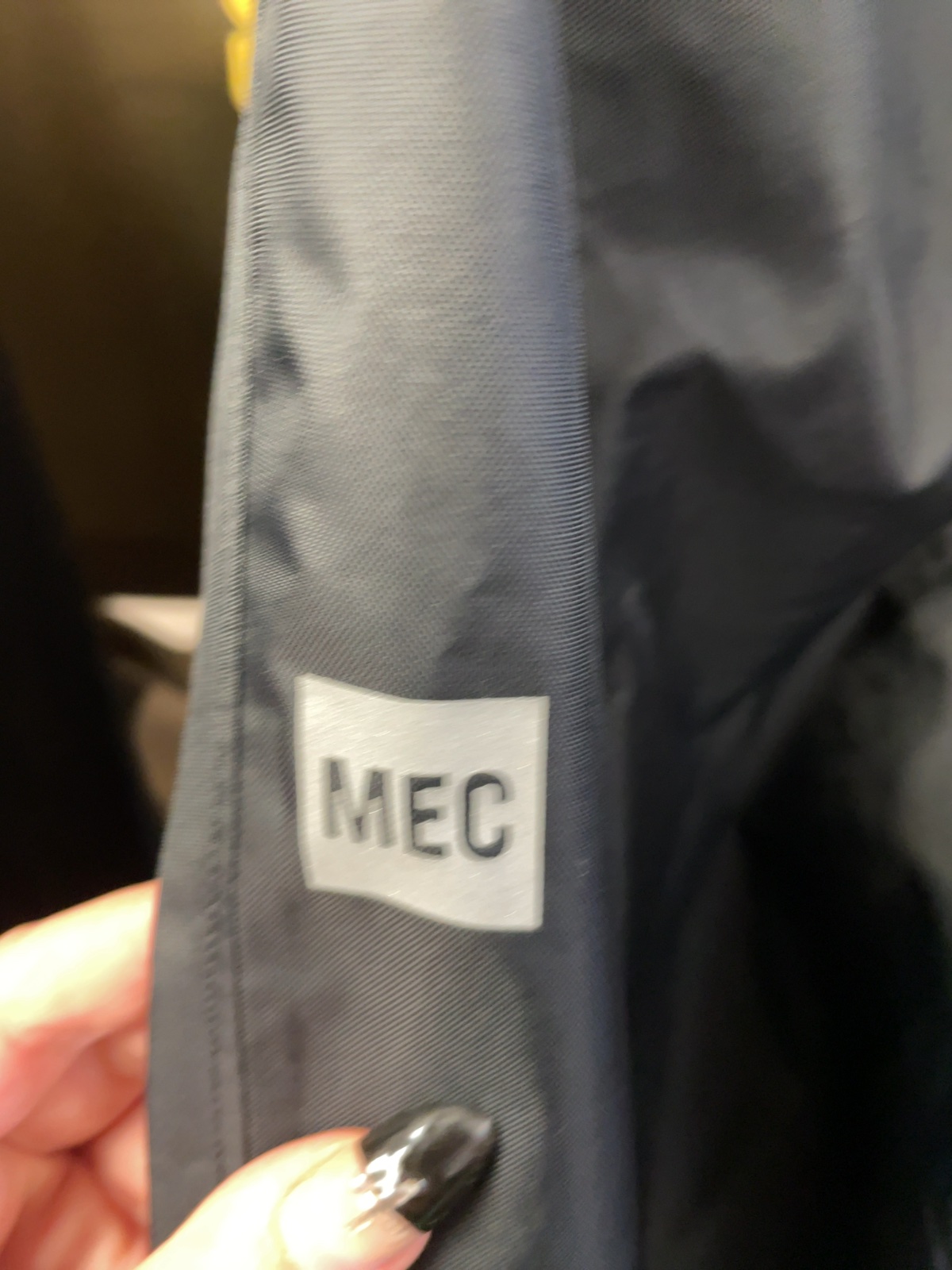 MEC Youth Rain Pants Size 10 Black