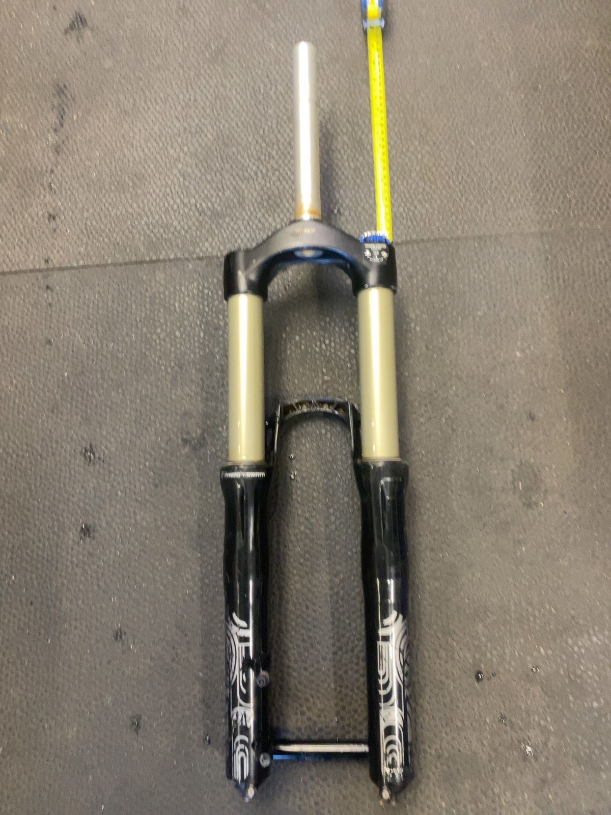 RockShox Suspension Fork Good 210mm Steerer