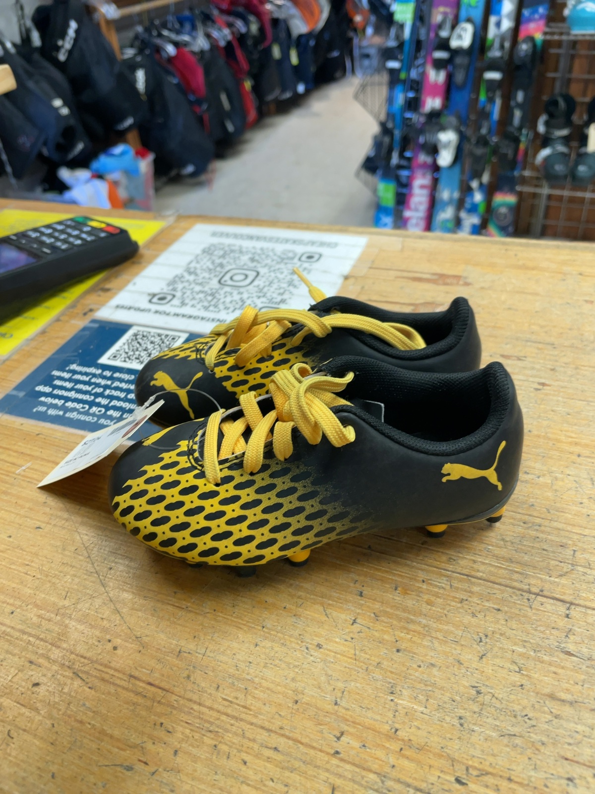 Puma Soccer Cleats Size 9C