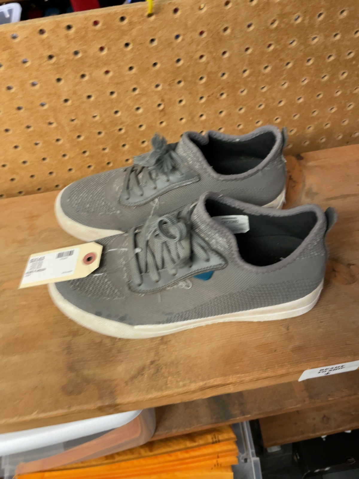 Vessi Weekend Size M7/W8 Grey Waterproof Sneakers