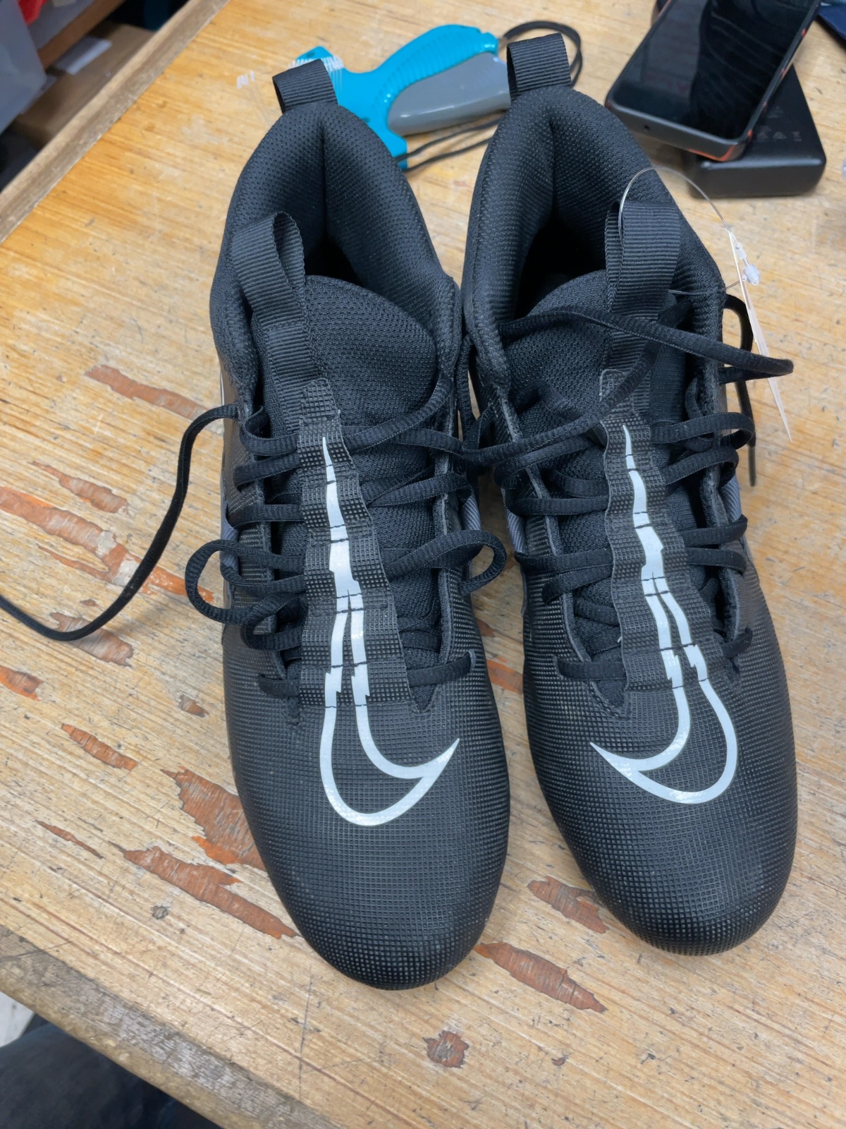 Nike Alpha Menace 3 Shark Size 9.5 Football Cleats