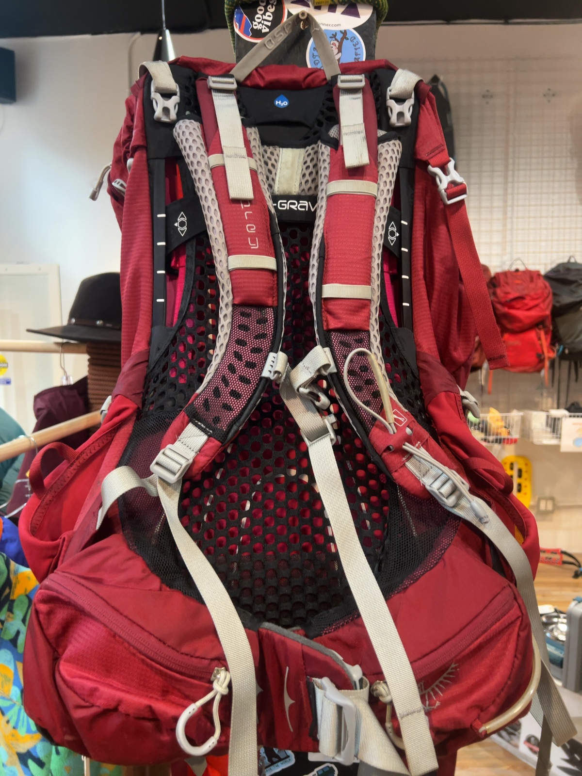 Osprey Aura AG 65 Backpack Red Good OSFA