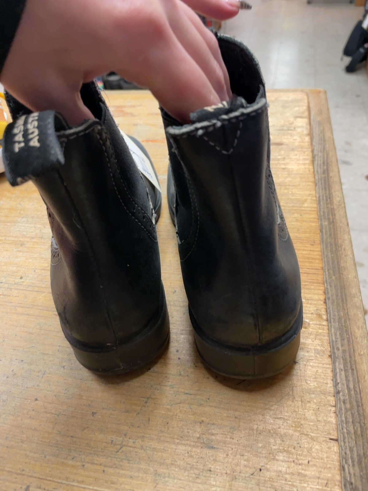 Blundstone Brogue Chelsea Boots Size 4