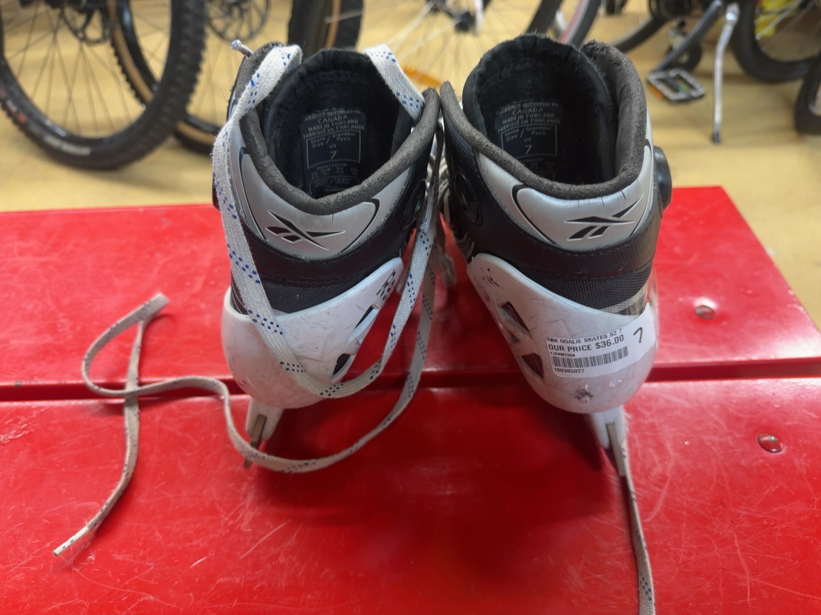 Reebok The Pump 5K Ice Hockey Goalie Skates Size 7